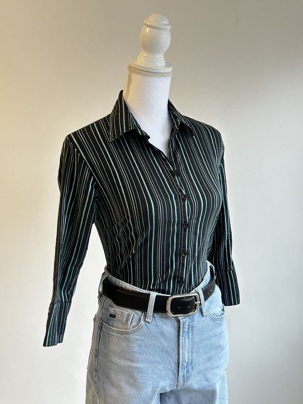 Vintage Vintage Saix 2000s Navy Blue Striped Shirt Size S / US 4 / IT 40 - 1 Thumbnail