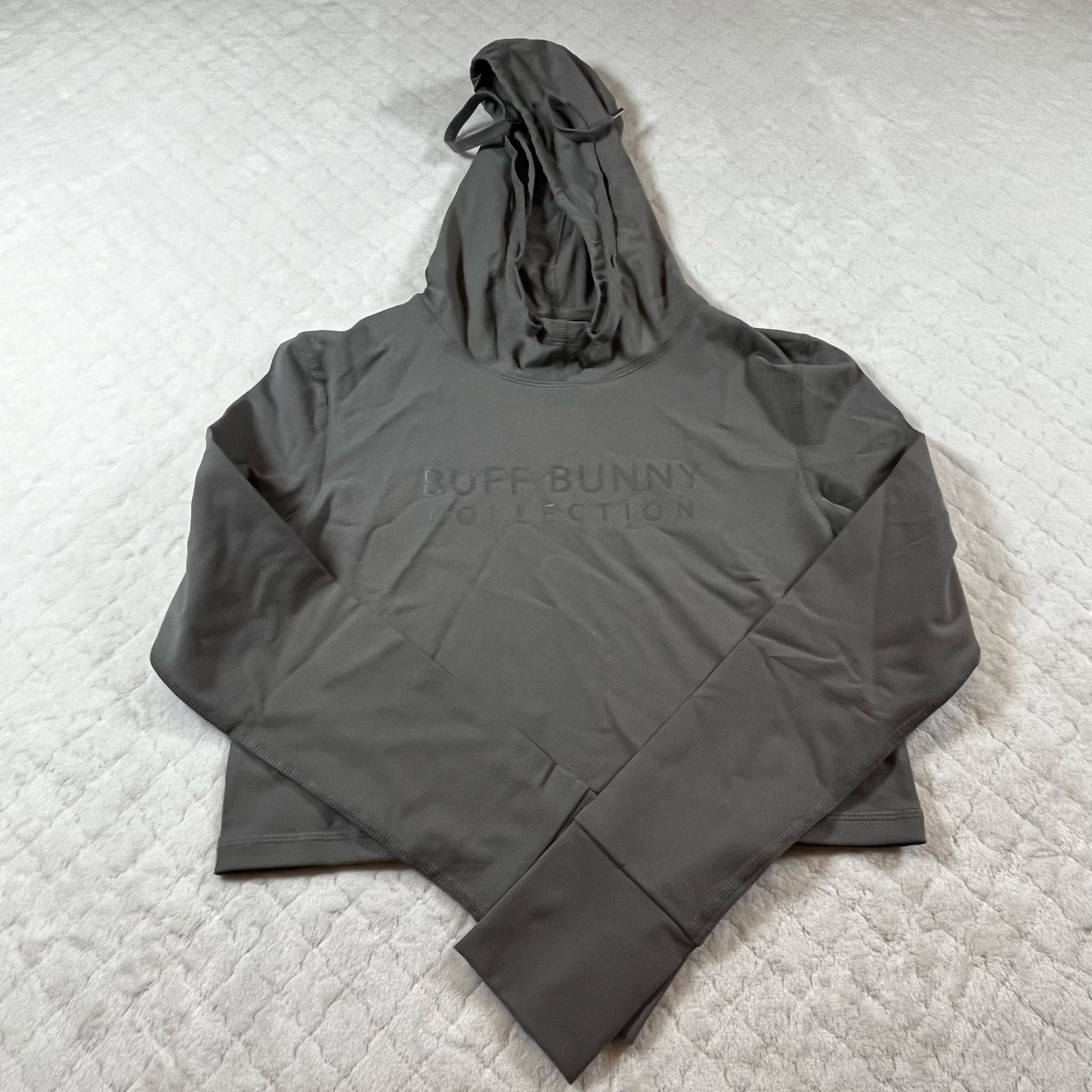 Other NWOT BuffBunny Cropped Hooded Pullover - size Medium - Gray Size M / US 6-8 / IT 42-44 - 1 Thumbnail