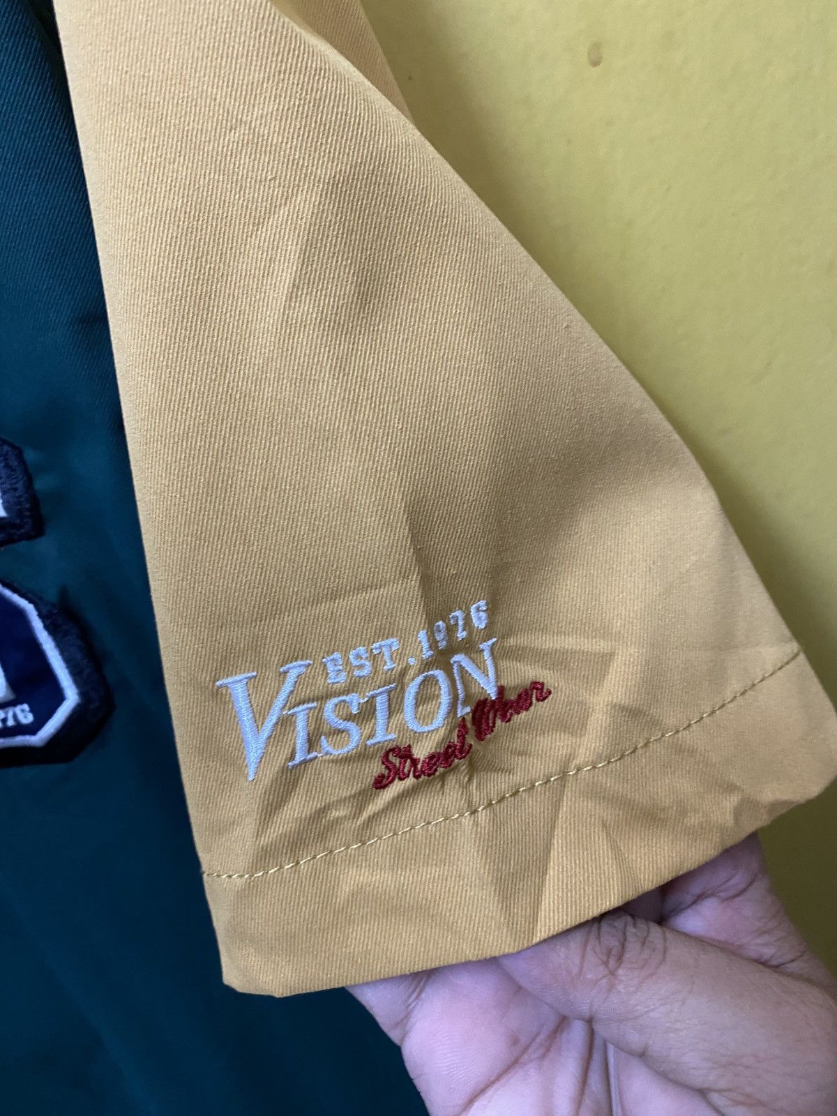 Vision Streetwear Vision Streetwear V neck Button Up Size US M / EU 48-50 / 2 - 9 Thumbnail