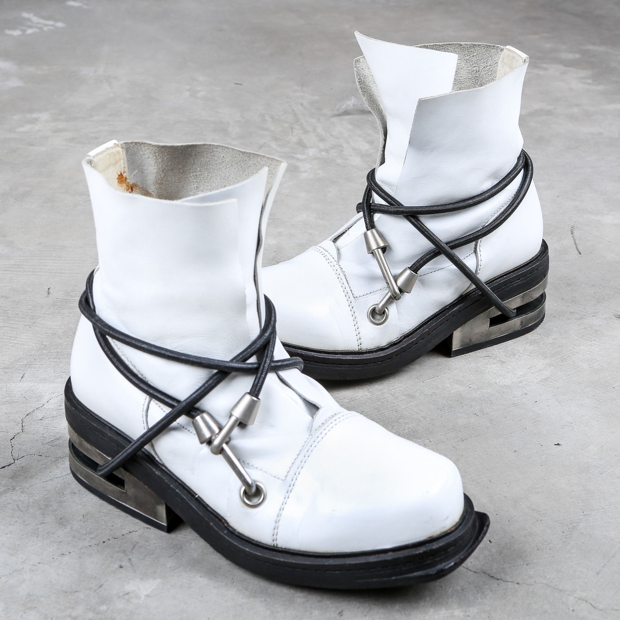 Dirk Bikkembergs Dirk Bikkembergs White Steel Cut Heel Bungee Boots Size 41 Size US 9.5 / EU 42-43 - 2 Thumbnail