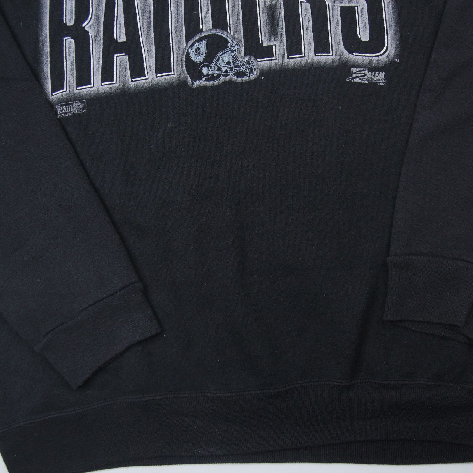 NFL × Salem Sportswear × Vintage Vintage Salem Sportswear NFL Raiders Spellout Sweatshirt Size US L / EU 52-54 / 3 - 3 Thumbnail