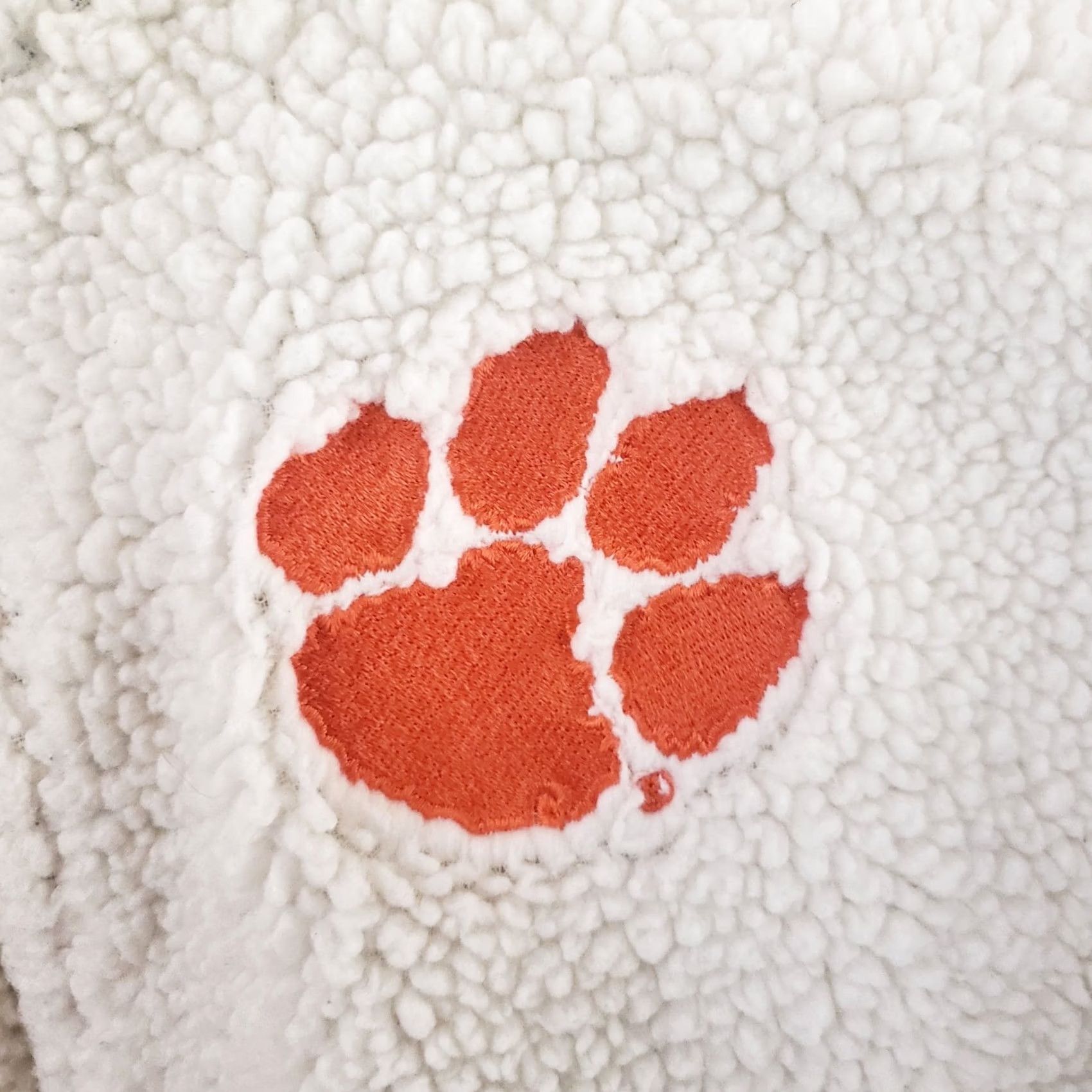 Vintage Clemson Tigers Sherpa Fleece Pullover Mock Neck 1/4 Zip Women's M White Orange Logo Embroidered Pullover Sweater Jackets Size M / US 6-8 / IT 42-44 - 6 Thumbnail