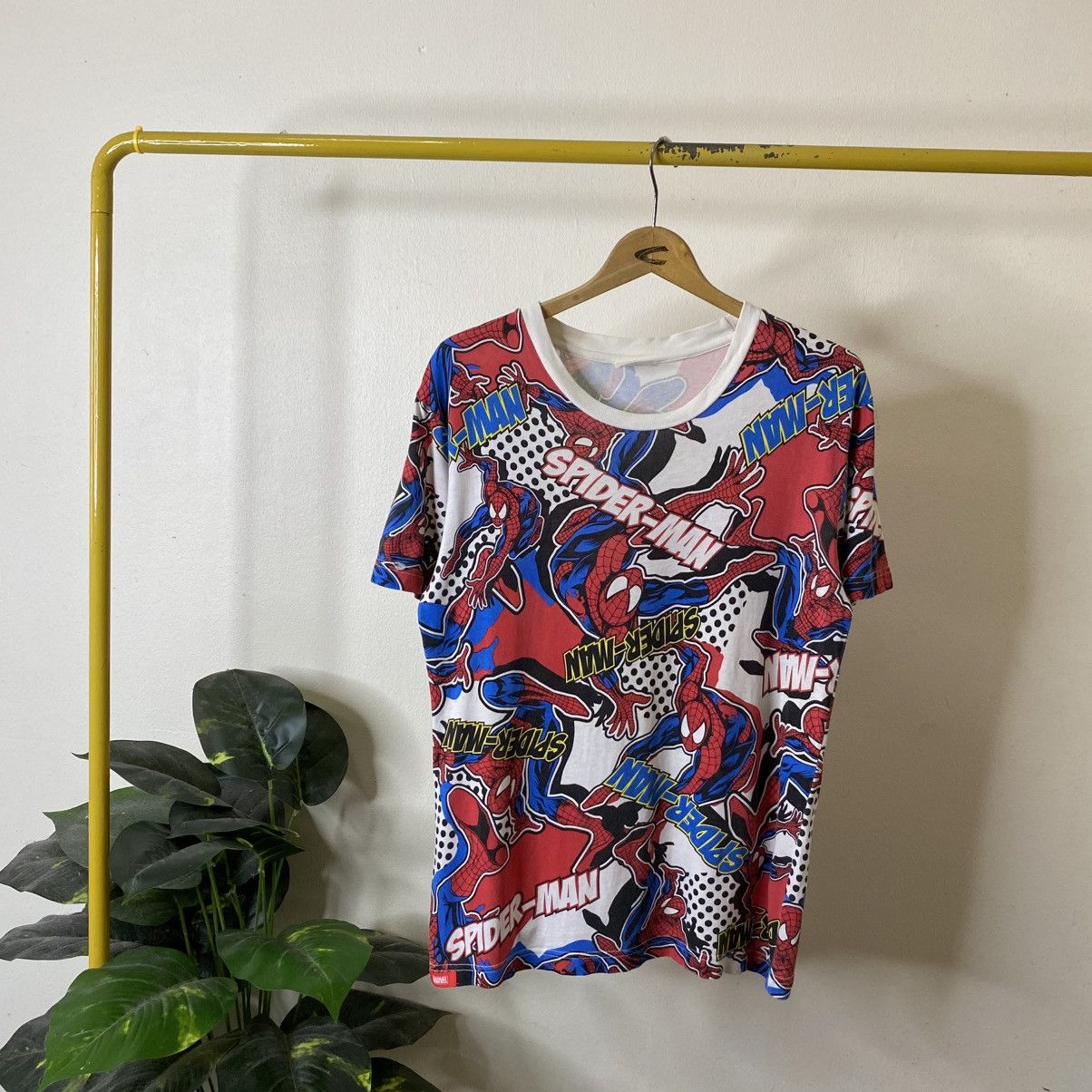 Universal Studios Vintage 2000s US x Spiderman AllOverPrint Marvel T Shirt Size US M / EU 48-50 / 2 - 1 Thumbnail