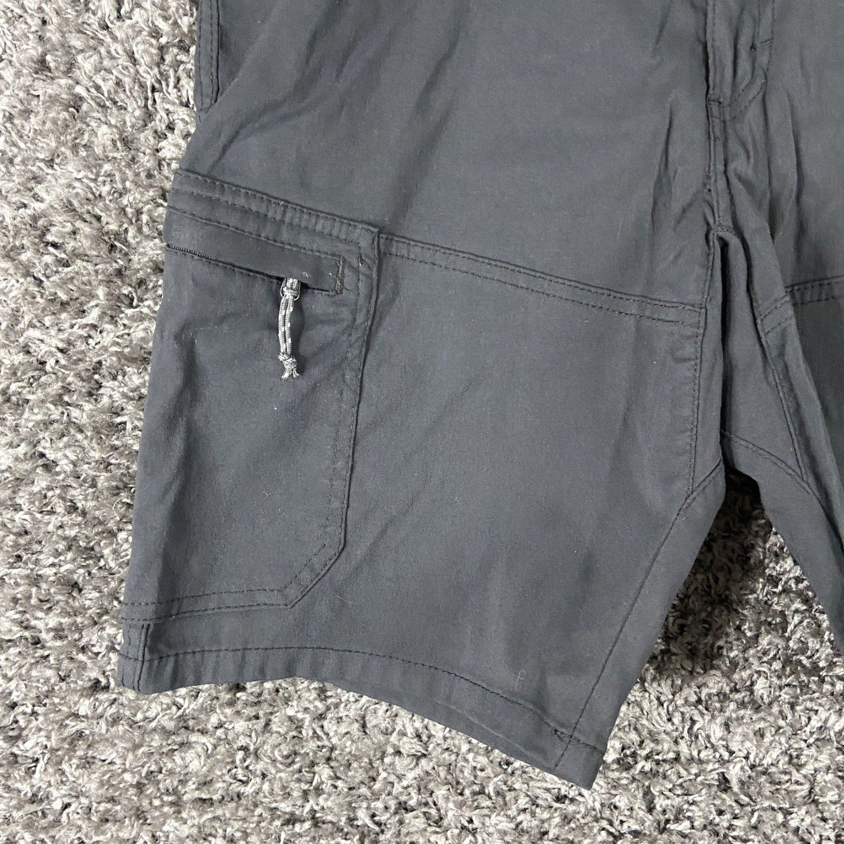 Wrangler Wrangler Outdoor Chino Shorts Adult Men's 30 Gray Size US 30 / EU 46 - 2 Thumbnail