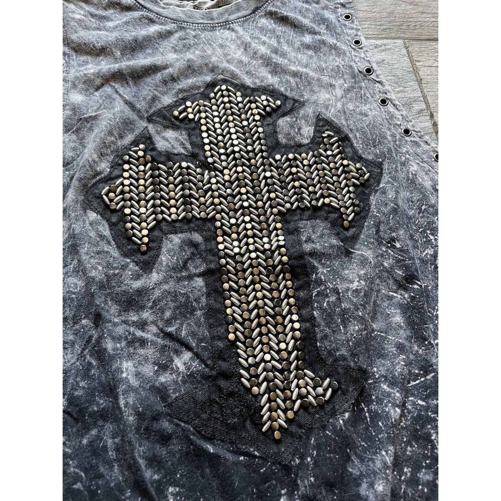 Affliction Vintage Y2K Affliction gray grunge tank studded cross goth Size L / US 10 / IT 46 - 2 Thumbnail