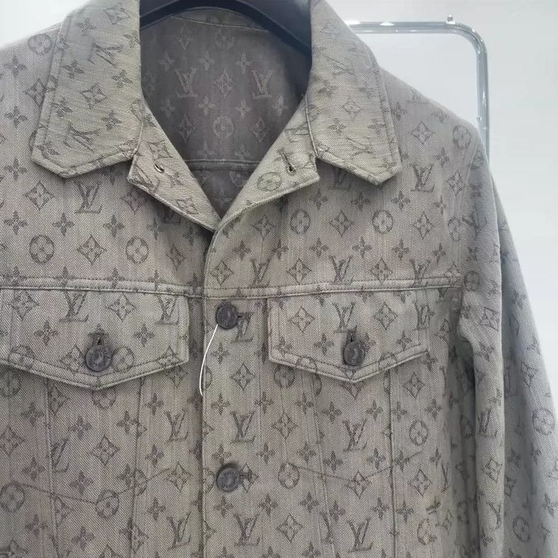 Louis Vuitton LOUIS VUITTON Grey denim jacket 2504-Nextarrow Size US L / EU 52-54 / 3 - 3 Thumbnail