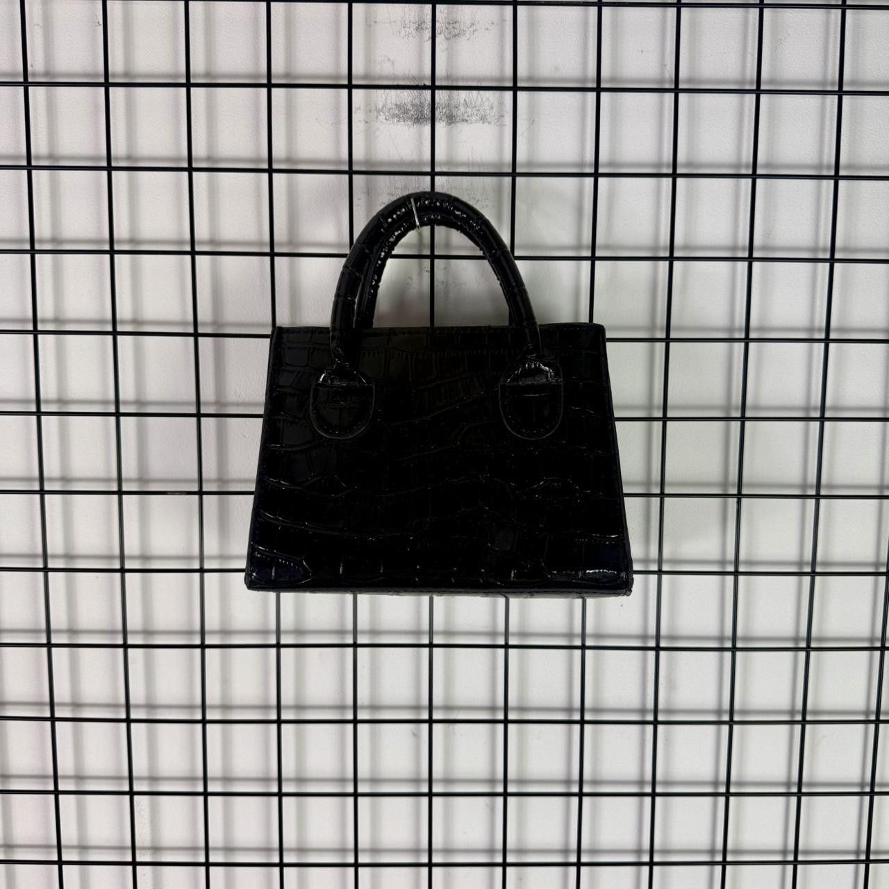 Vintage 2000s Bag Affilaction Vintage Black Snake Print Size ONE SIZE - 1 Thumbnail