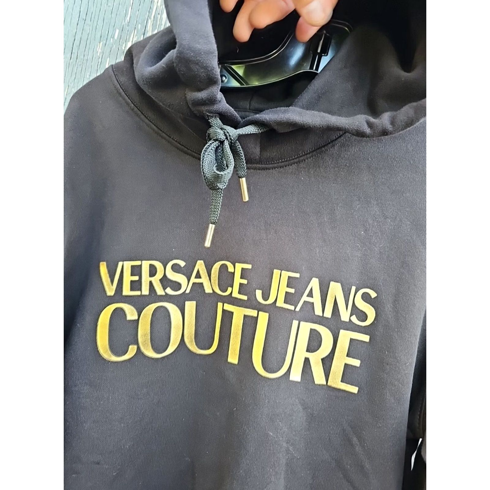 Versace Jeans Couture VERSACE Jeans Couture HOODIE Black Small Mens Cotton Corduroy Logo Graphic Print 90s 80s Basketball Chest 22 Length 27 Size US M / EU 48-50 / 2 - 2 Thumbnail