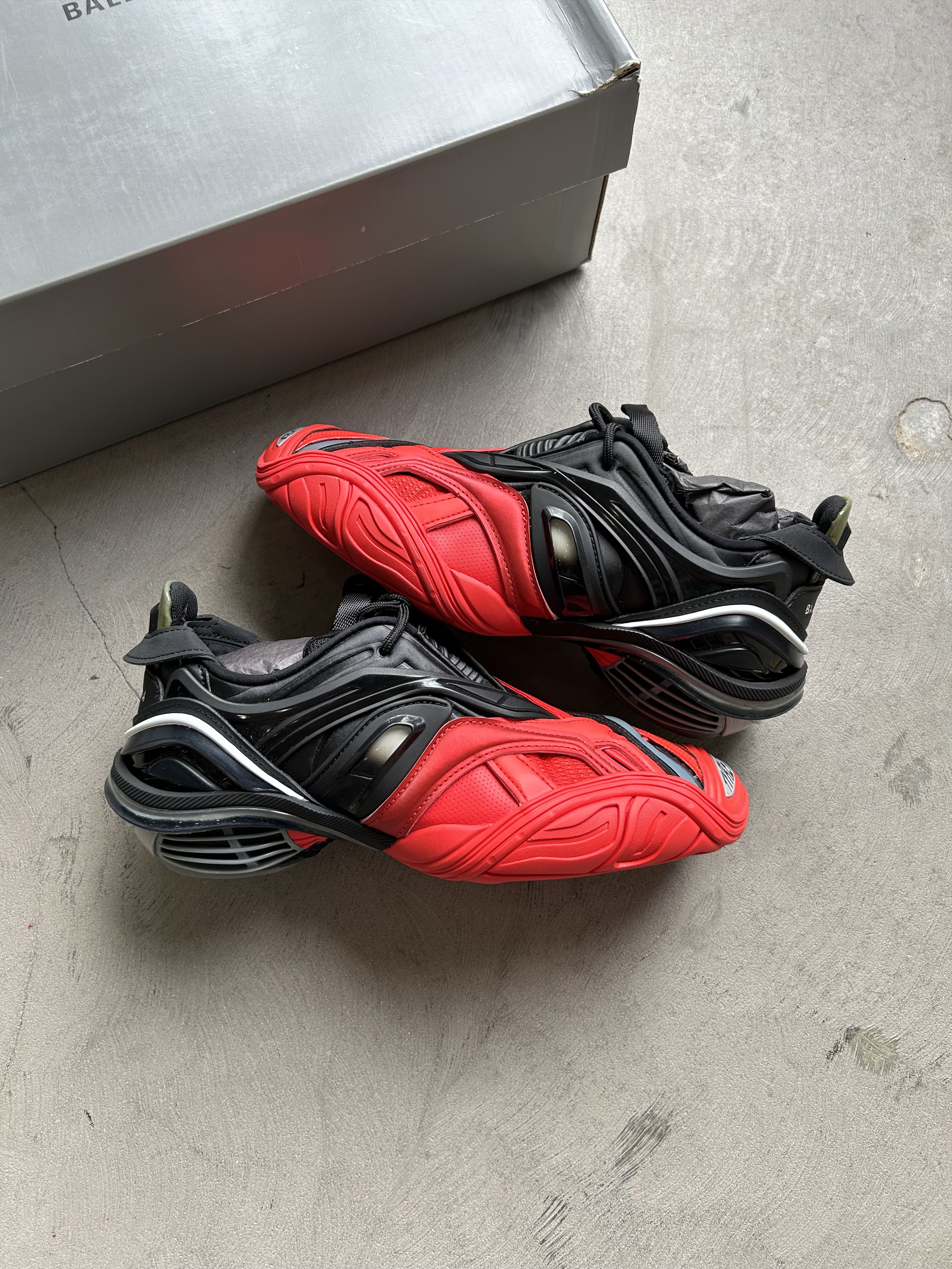 Balenciaga Balenciaga Tyrex Sneaker Size US 6 / EU 39 - 1 Thumbnail
