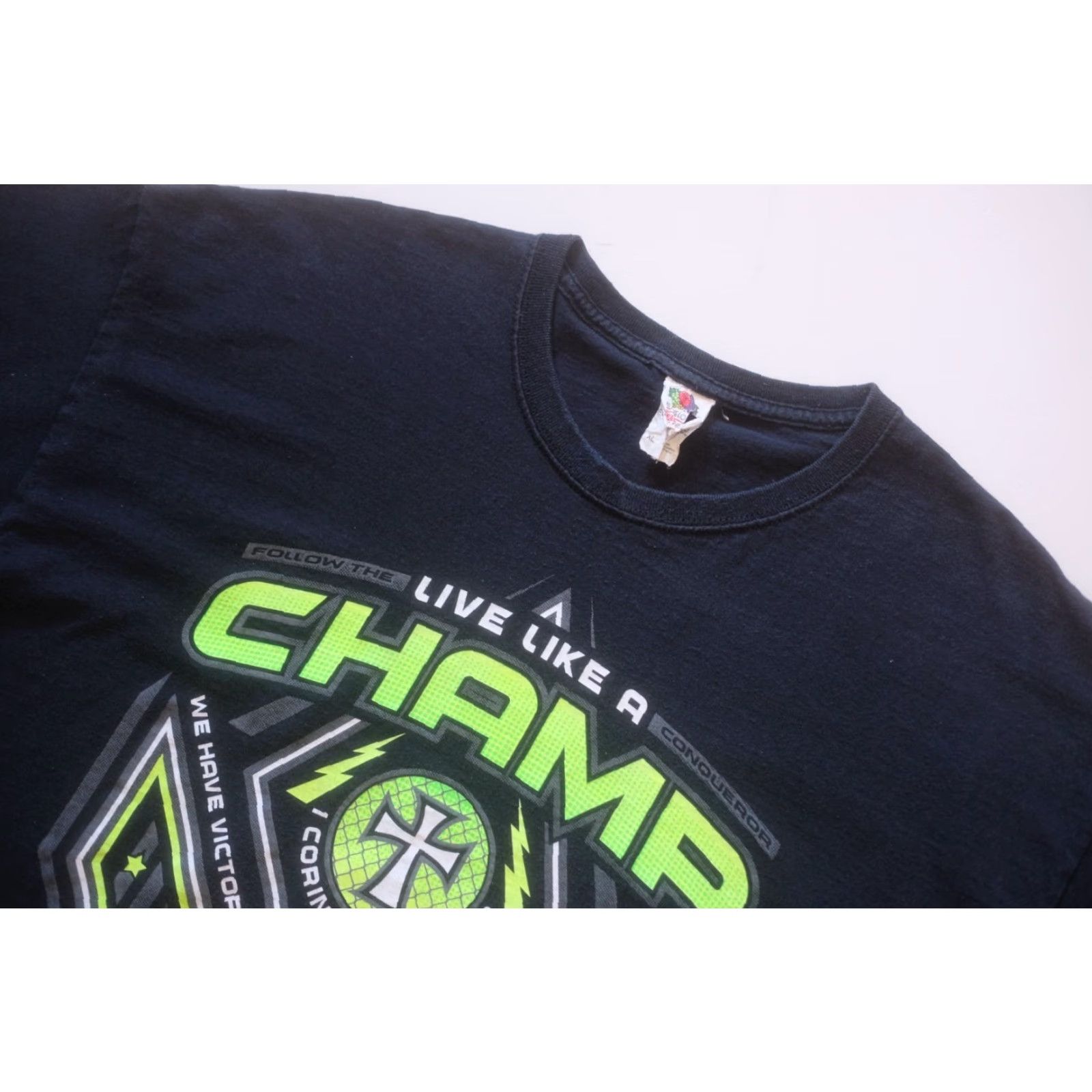 Fruit Of The Loom VINTAGE Fruit of the Loom T-Shirt 90s Graphic Bible God Live Like a Champ XL Black Mens Short Sleeve Crew Neck Size US XL / EU 56 / 4 - 4 Thumbnail