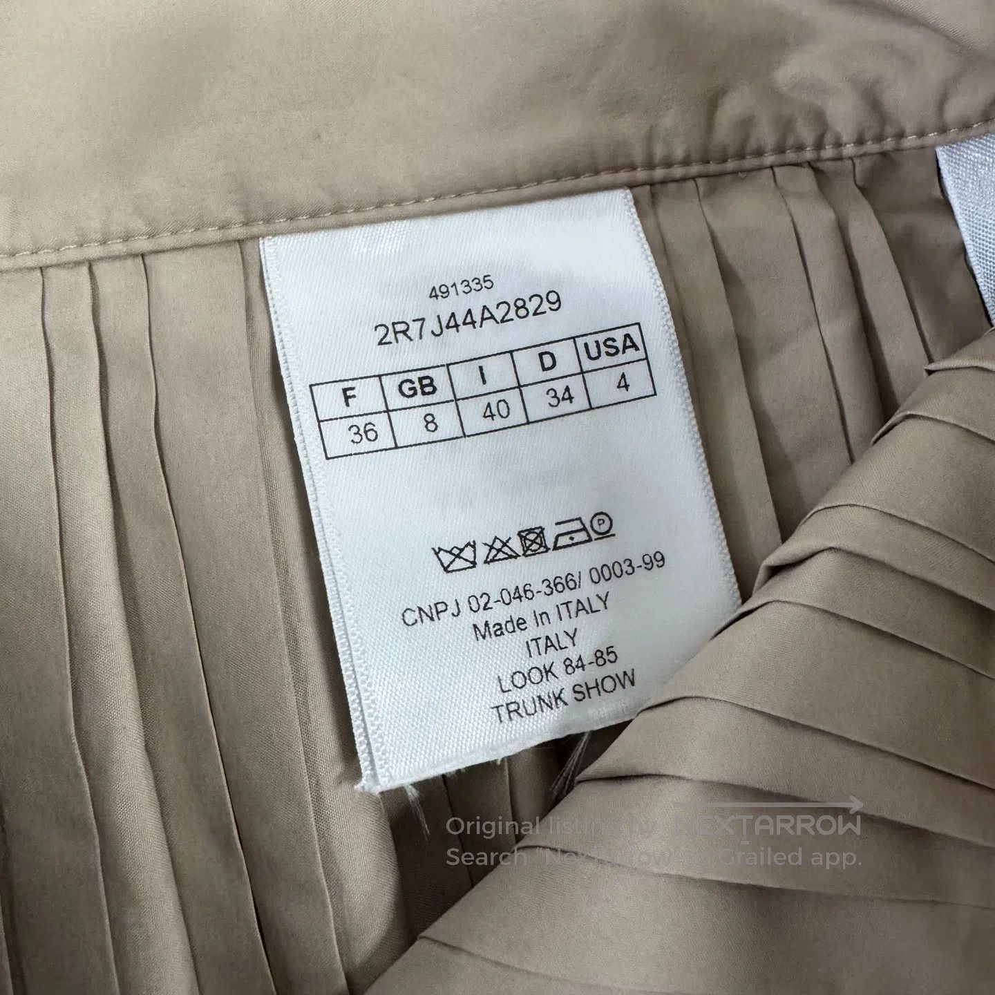 Dior Dior size s Beige pleated short skirt| Size 28" / US 6 / IT 42 - 6 Thumbnail