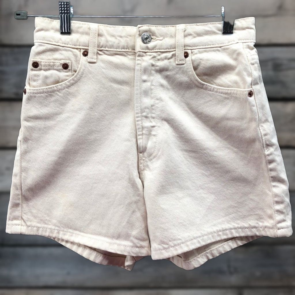 Zara VINTAGE Zara High Rise Denim Shorts Womens 2 Ivory Cream Cotton High Waist Solid 5-Pocket Retro Casual Womens Size 42" / US 20 - 1 Thumbnail