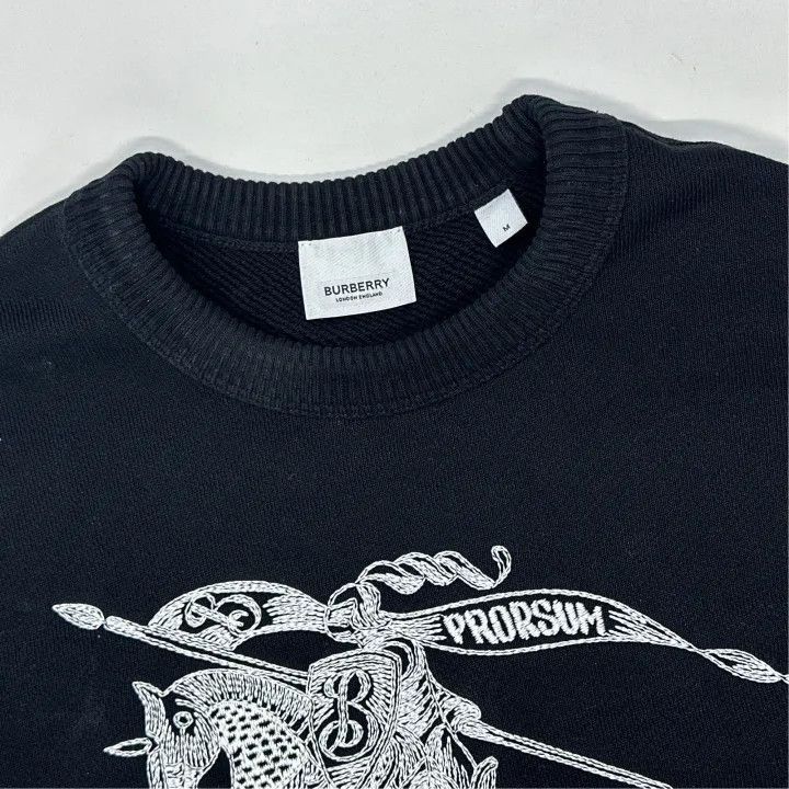 Burberry Burberry Burberry SS23 Logo Embroidered Sweatshirt for Men Size US M / EU 48-50 / 2 - 4 Thumbnail