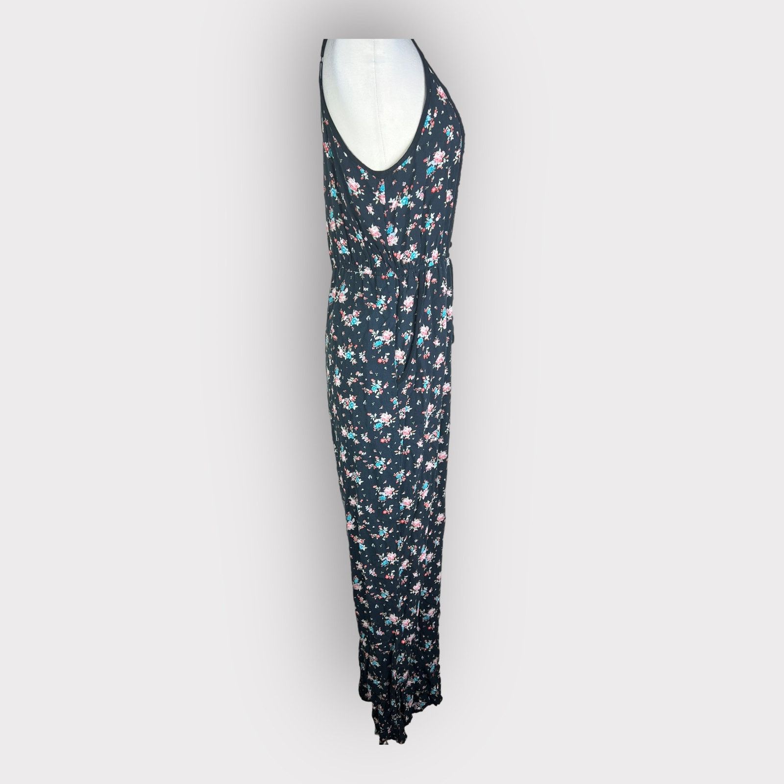 Vintage Xhilaration Floral Boho Jumpsuit Sleeveless | Medium Size 28" / US 6 / IT 42 - 3 Thumbnail