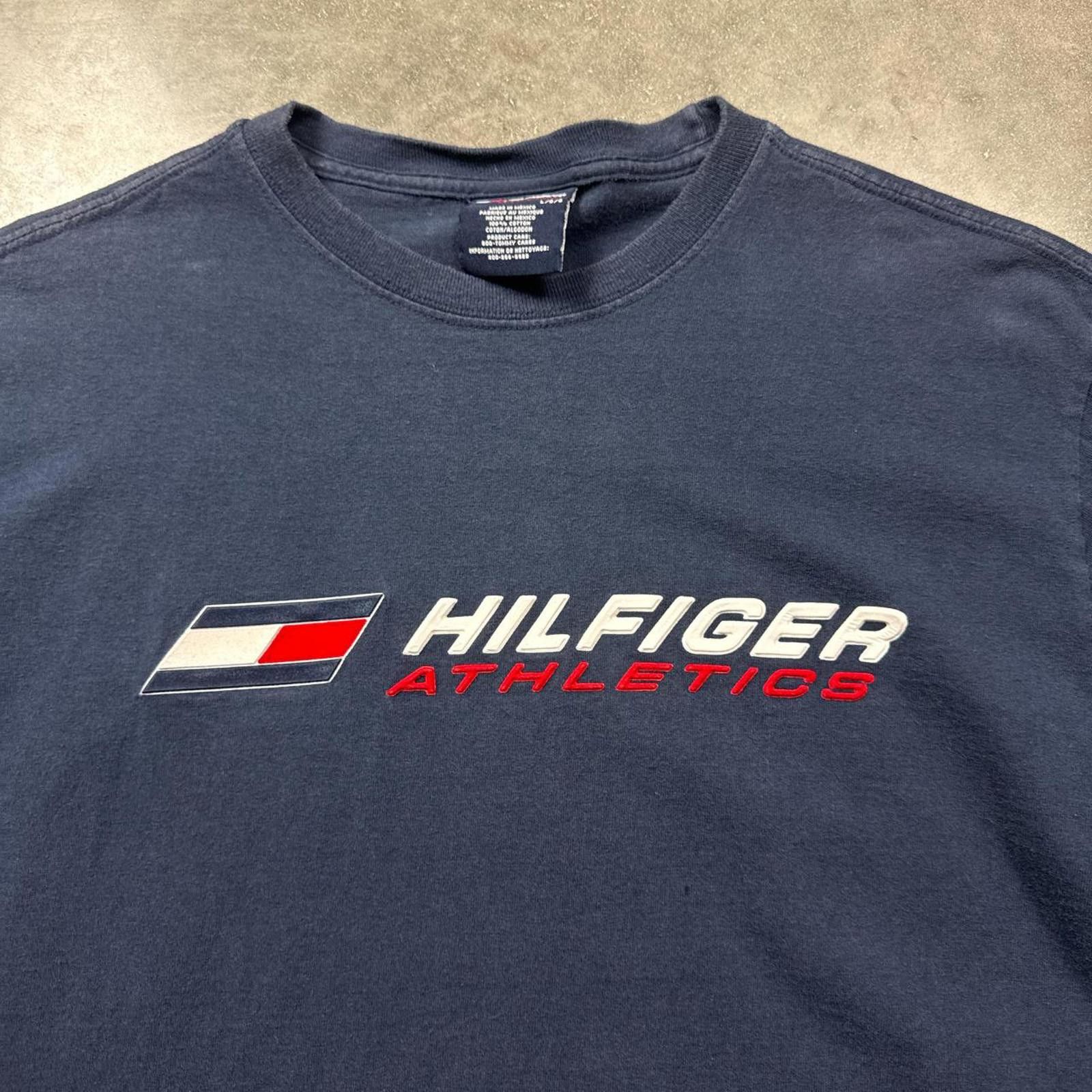 Tommy Hilfiger Tommy Hilfiger Sportswear Vintage Y2k Graphic T-Shirt Size US L / EU 52-54 / 3 - 3 Thumbnail