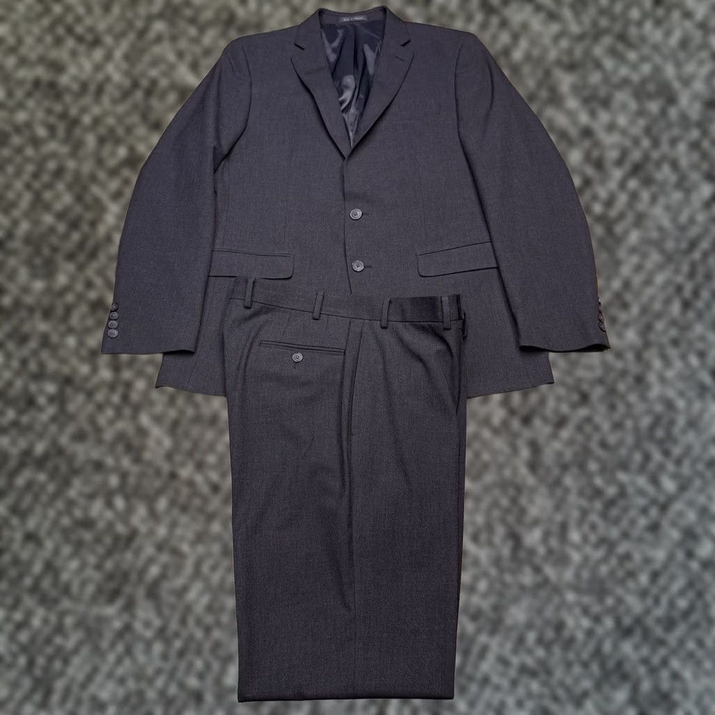 Van Heusen Van Heusen Flex Suit 42 Long Gray Pants 36x32 Stretch 2 Piece - 42" Jacket Sleeve Button Style 4-Button Size 42R - 1 Thumbnail