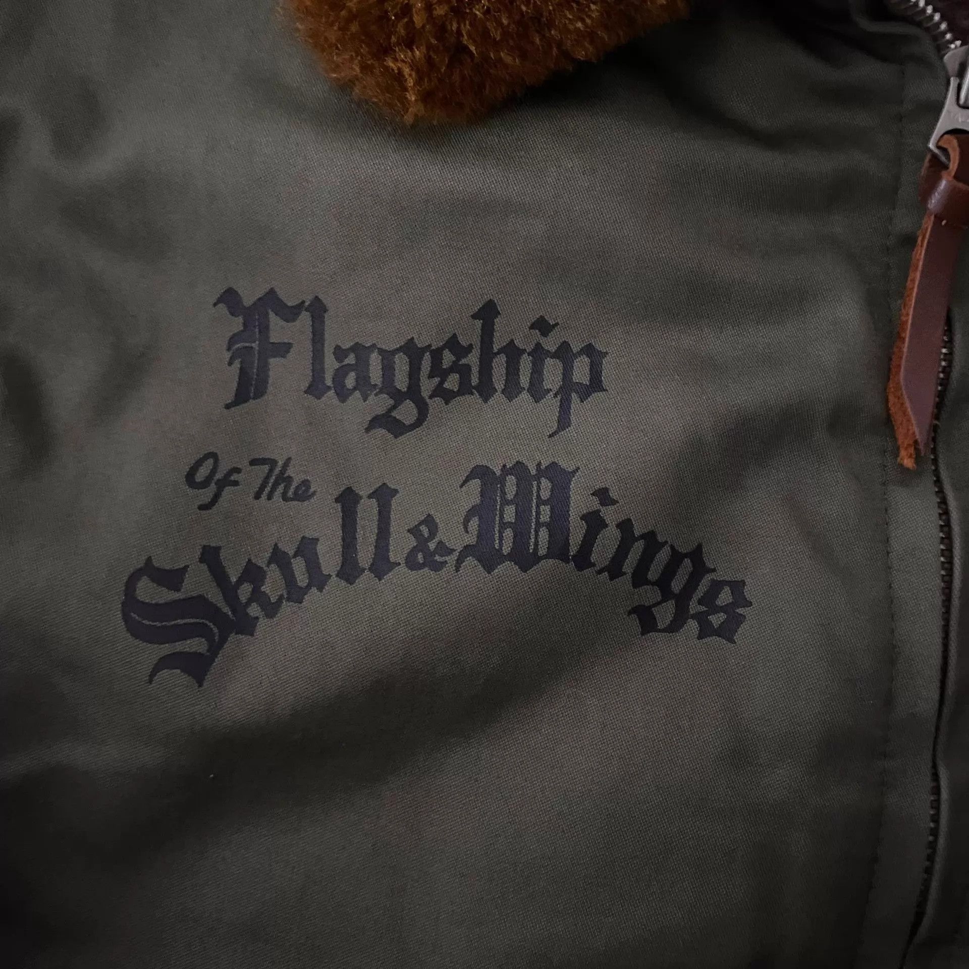 The Real McCoy's The Real Mccoys B-10 Bomber Jacket 40 (9.5) Alpaca Lining Size US M / EU 48-50 / 2 - 7 Thumbnail