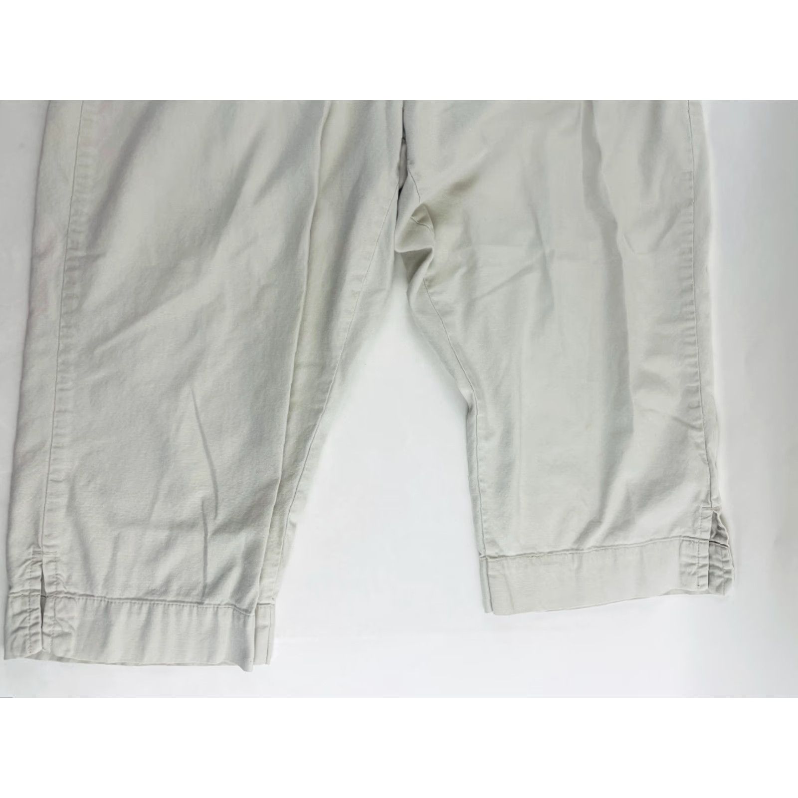 Vintage Woolrich Pants Women's Size 6 Tan Capri Straight Leg Mid Rise Pockets Slit Hem Mens? Size 28" / US 6 / IT 42 - 5 Thumbnail