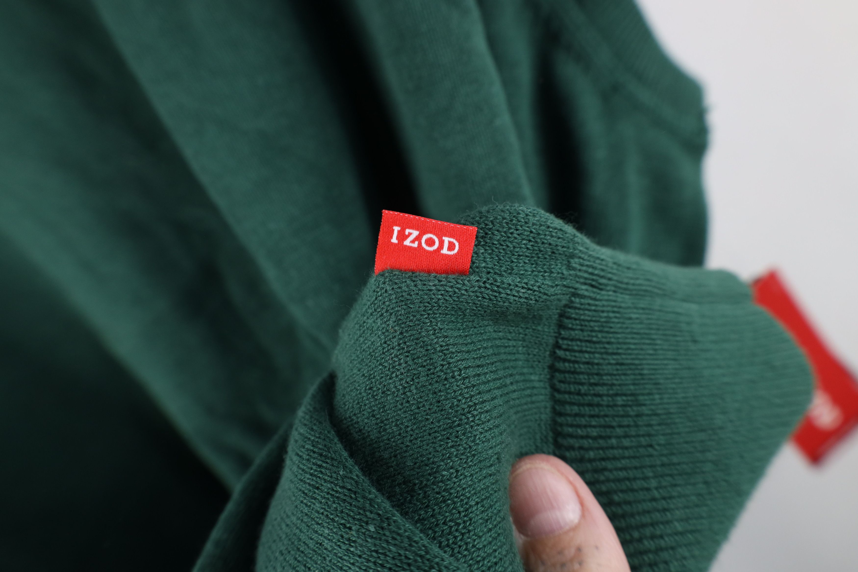 Izod New Izod Ribbed Knit Sleeveless V-Neck Sweater Vest Green Size US XXL / EU 58 / 5 - 6 Thumbnail