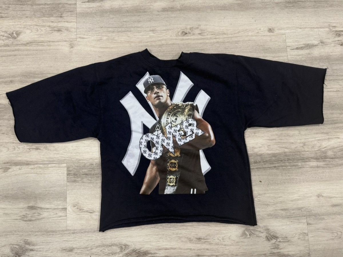 WWE Yankees x WWE The Rock drop shoulder short Size US M / EU 48-50 / 2 - 1 Thumbnail