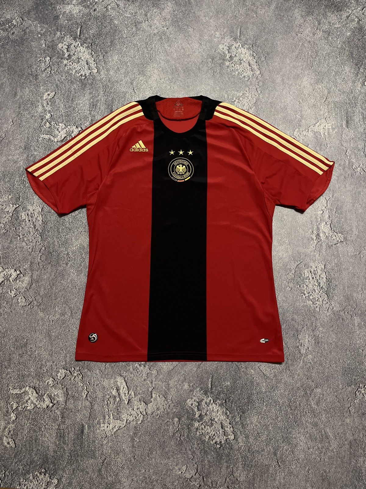 Adidas ADIDAS X DEUTSCHER FUSSBALL BUND GERMANY Size US M / EU 48-50 / 2 - 1 Thumbnail