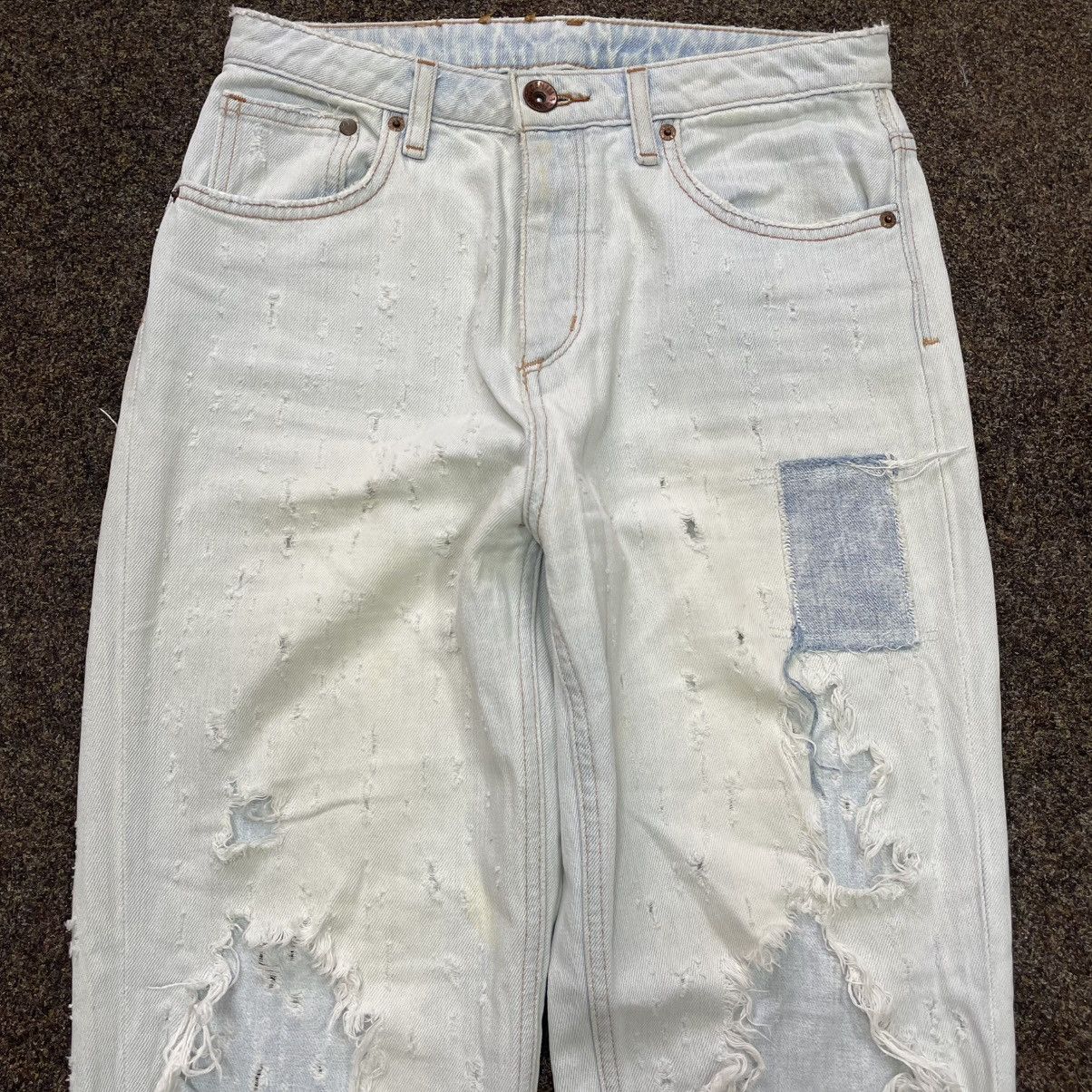 Vintage Vintage Y2K Baggy Distressed Jeans Thrashed Skate Aesthetic Size 34" / US 12 / IT 48 - 4 Thumbnail