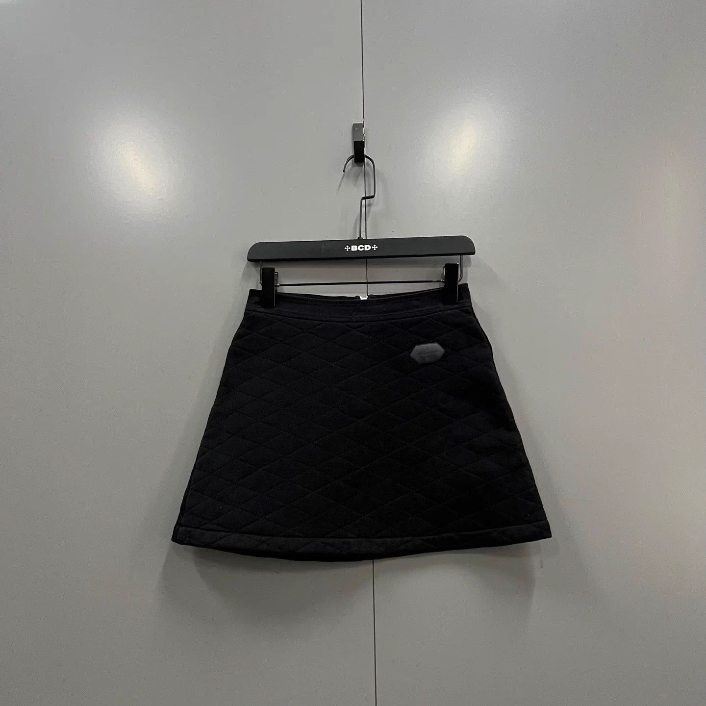 Louis Vuitton lv Black Block Logo XS Short Skirt 95 New Size 24" / US 00 / IT 34 - 1 Thumbnail