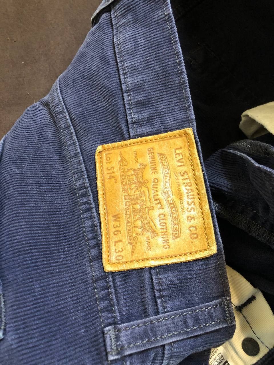 Levi's VINTAGE Levis 514 Pants Mens Corduroy Slim fit pants Size US 36 / EU 52 - 5 Thumbnail
