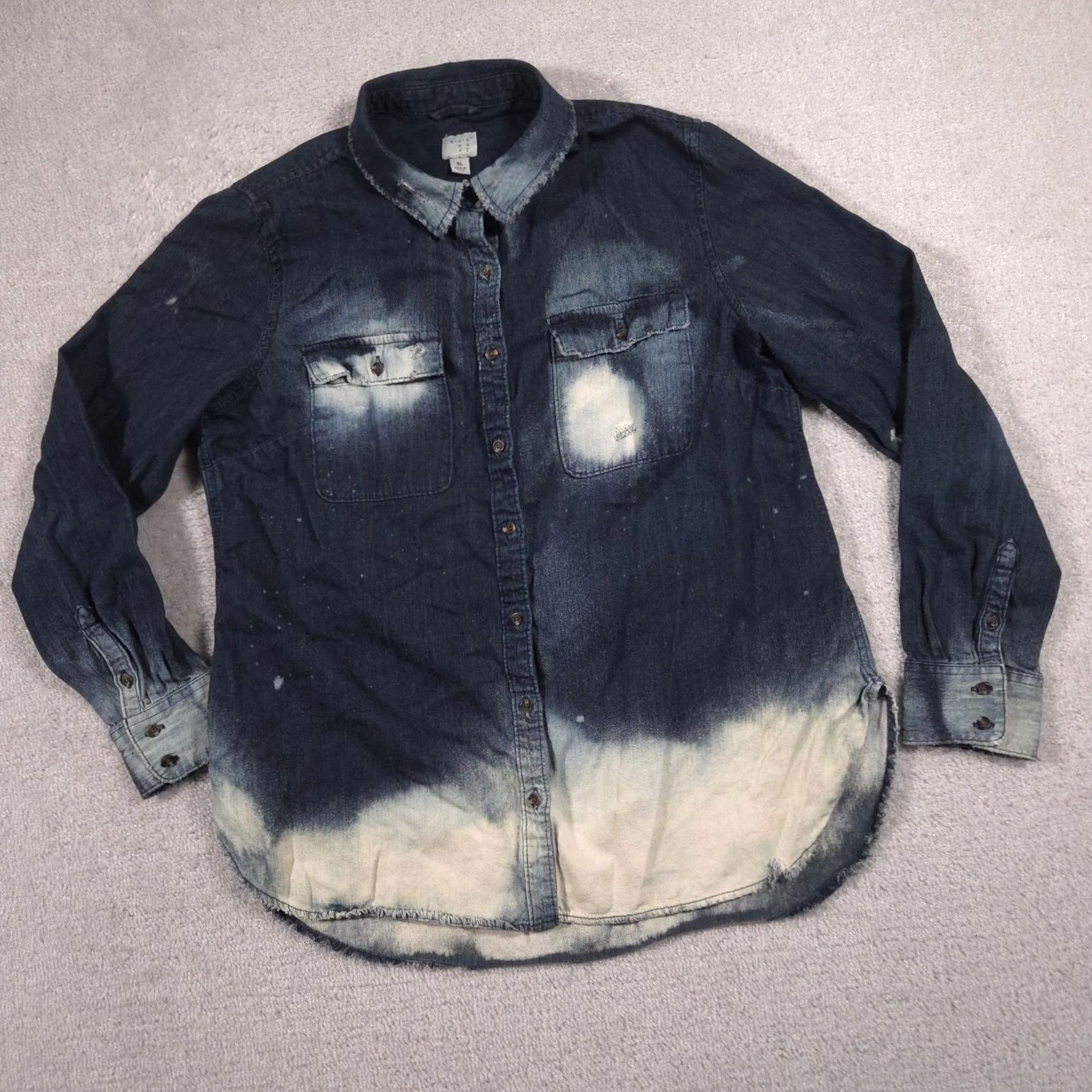 Denime VINTAGE a.n.d Shirt Womens XL Blue Denim Bleached Crime Show Graphic Long Sleeve Top Size XL / US 12-14 / IT 48-50 - 2 Thumbnail