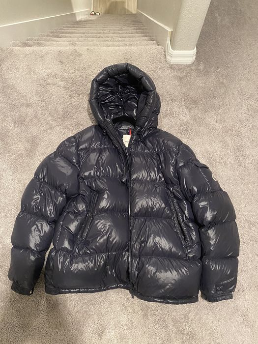 Size 7 discount in moncler