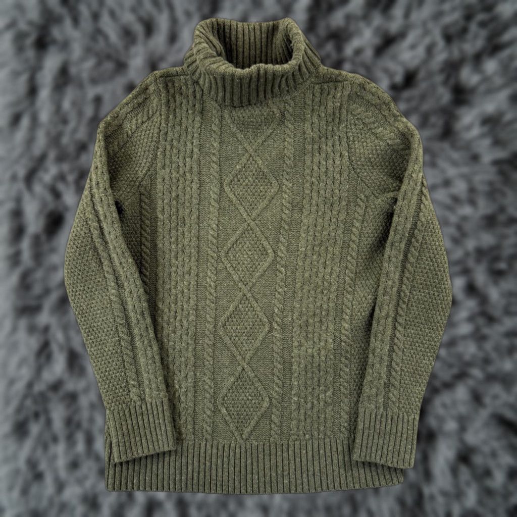 Vintage VINTAGE? No. LL Bean Sweater Women’s Small Green Merino Wool Blend Cable Knit Turtleneck Boho Size S / US 4 / IT 40 - 1 Thumbnail