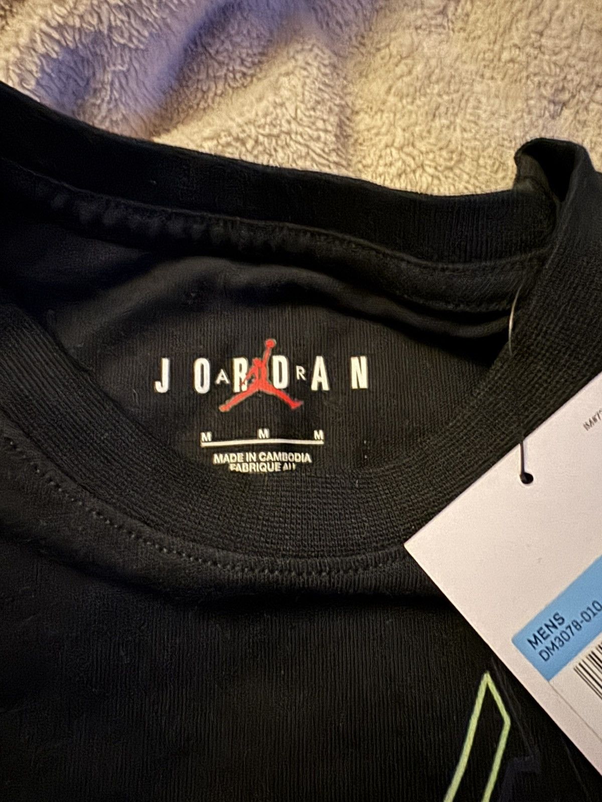 Jordan Brand Air Jordan Tee “the cradle” Size US M / EU 48-50 / 2 - 4 Thumbnail