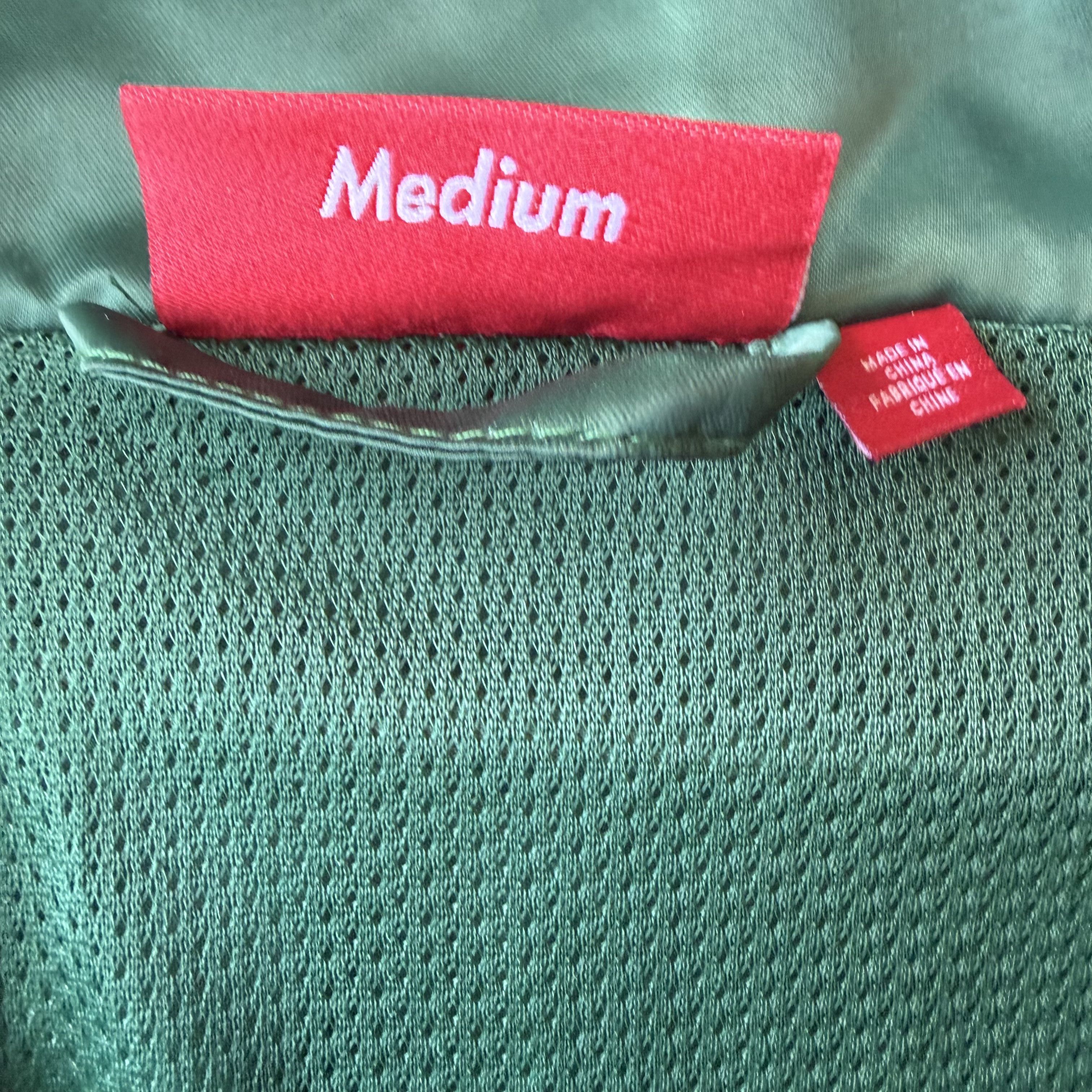 Supreme Supreme Satin Piping Pullover Mens Medium Green Gold Red Size US M / EU 48-50 / 2 - 5 Thumbnail