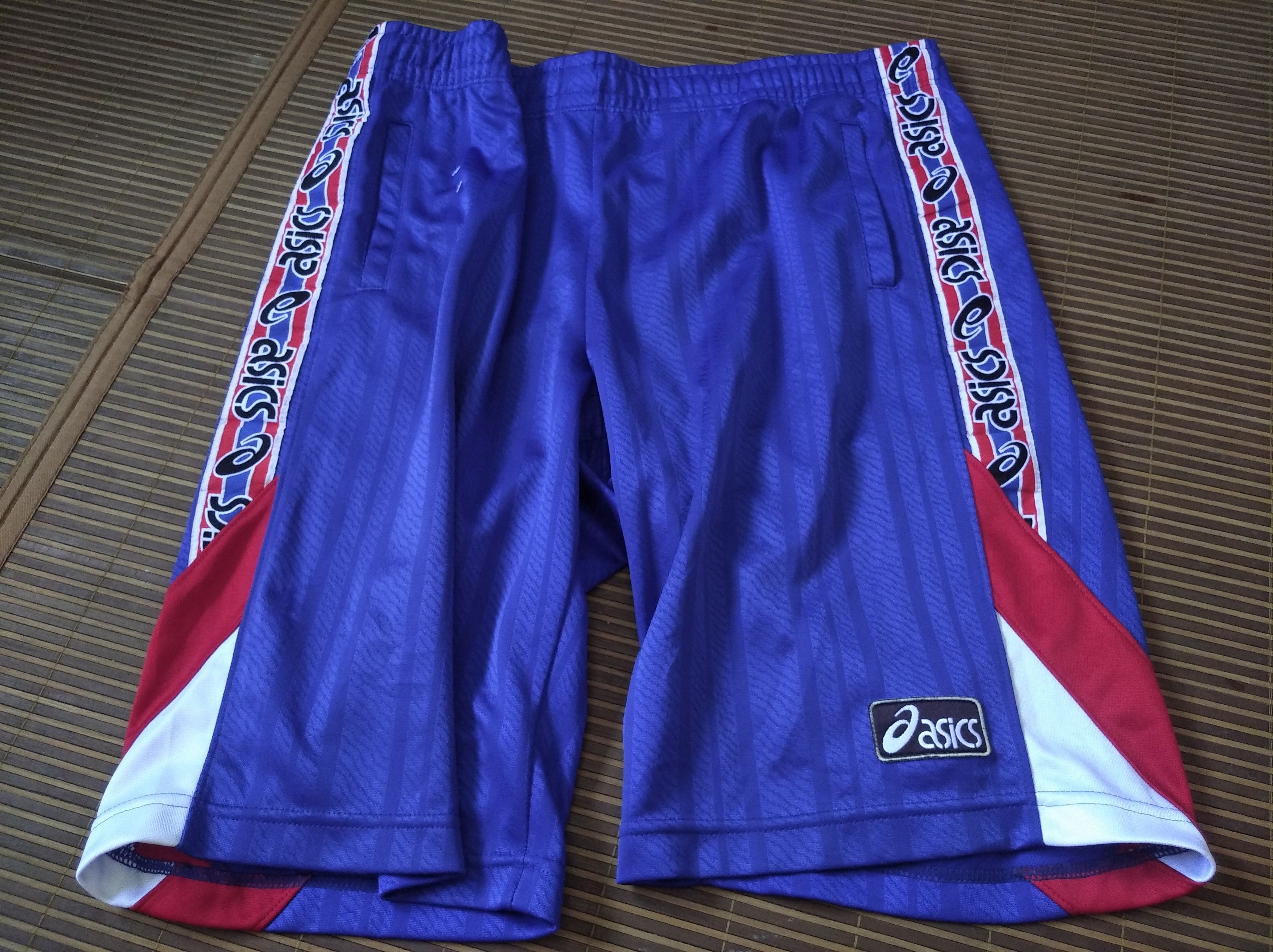 Asics × Japanese Brand ASICS sidetape short pants size 33-38 Size US 36 / EU 52 - 1 Thumbnail