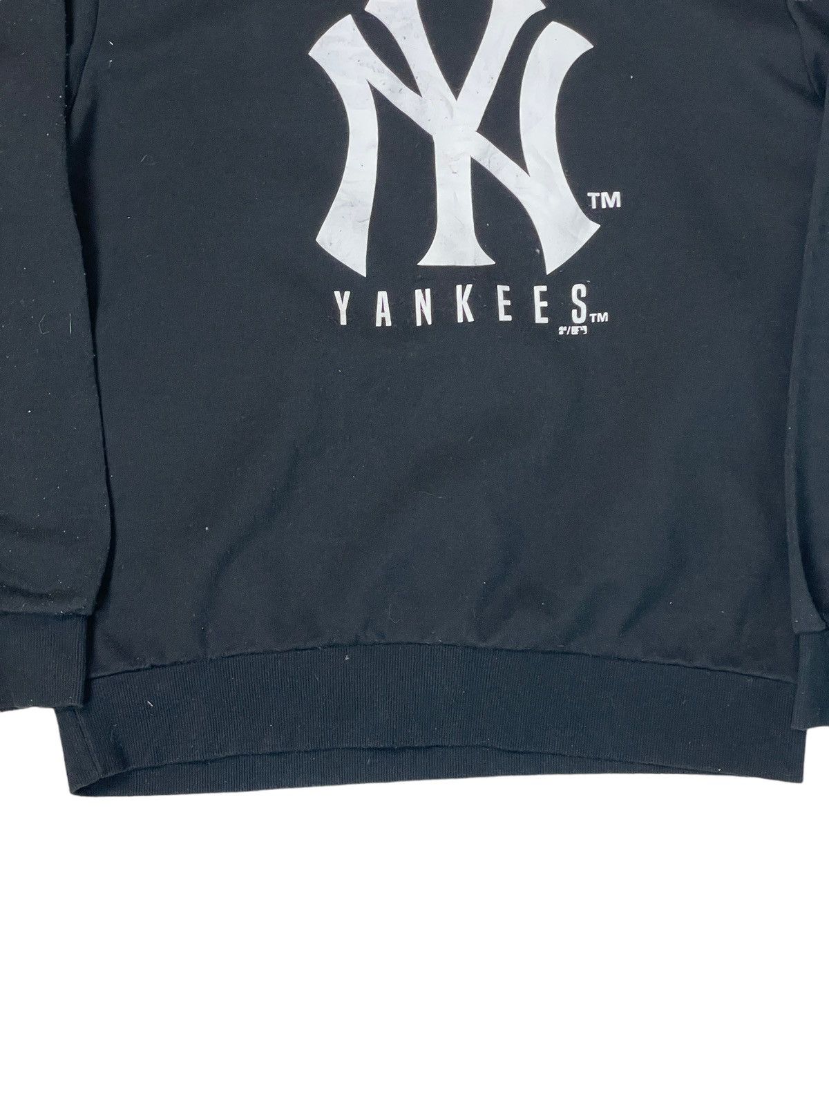 New York Yankees New York Yankees Genuine Merchandise Sweater Size US XL / EU 56 / 4 - 5 Thumbnail