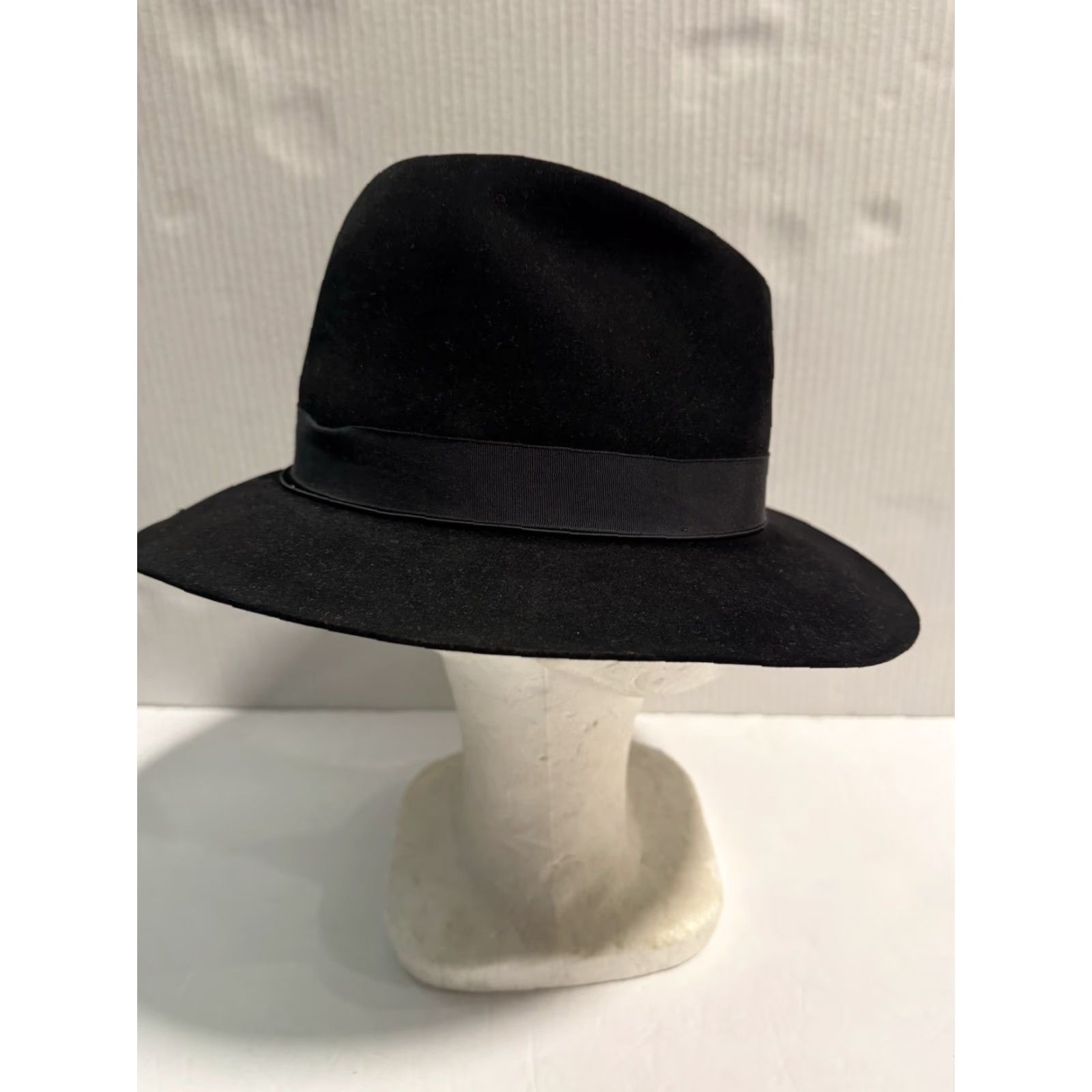 Stetson VINTAGE Fedora Hat John B. Stetson "The Imperial" Black Fur Felt Size 7 1/8 Bencraft NY Mens Size ONE SIZE - 4 Thumbnail