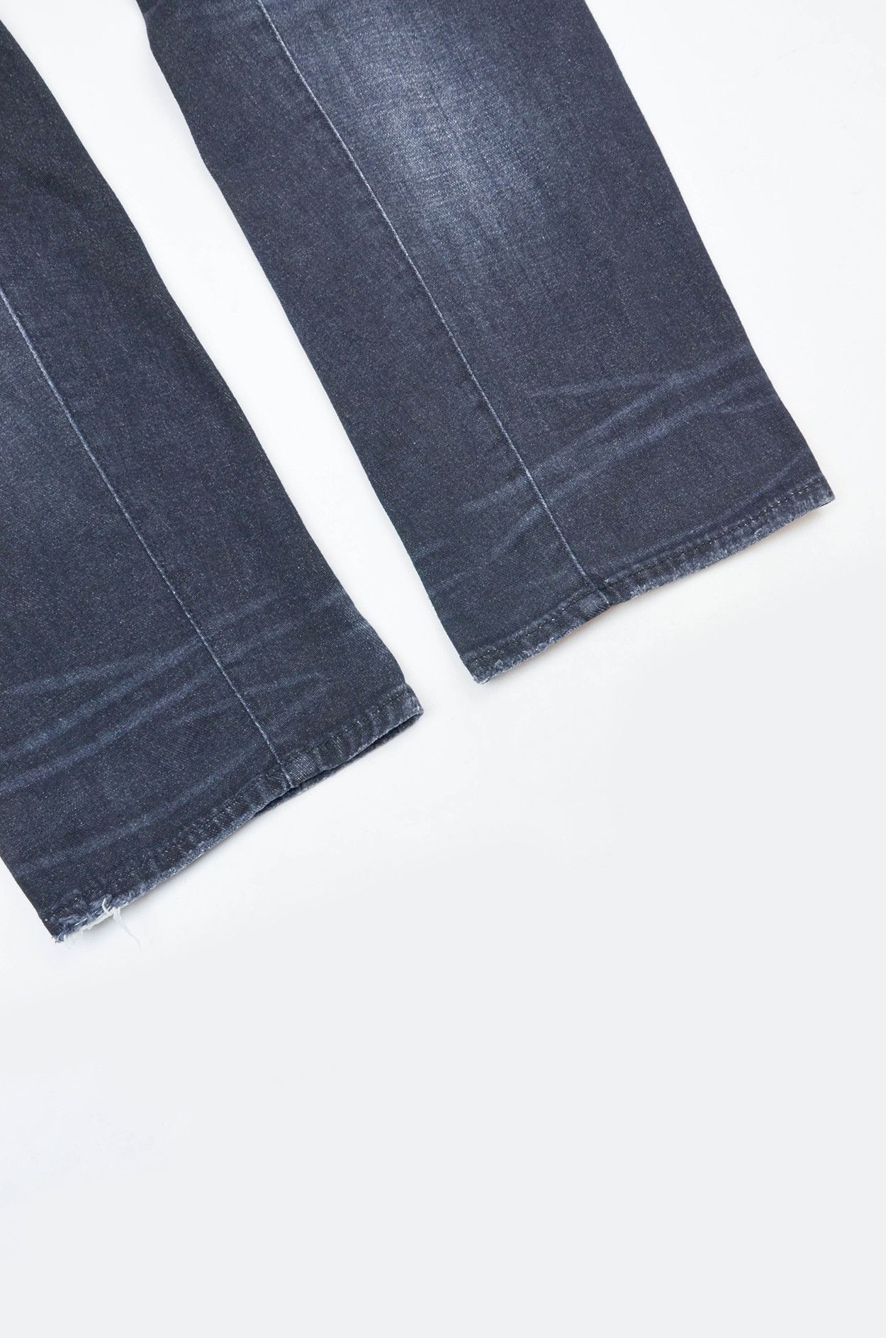 DENHAM Denham Fusion Regular Tapered Jeans Candiani Denim -W32 L30 Size US 32 / EU 48 - 14 Thumbnail