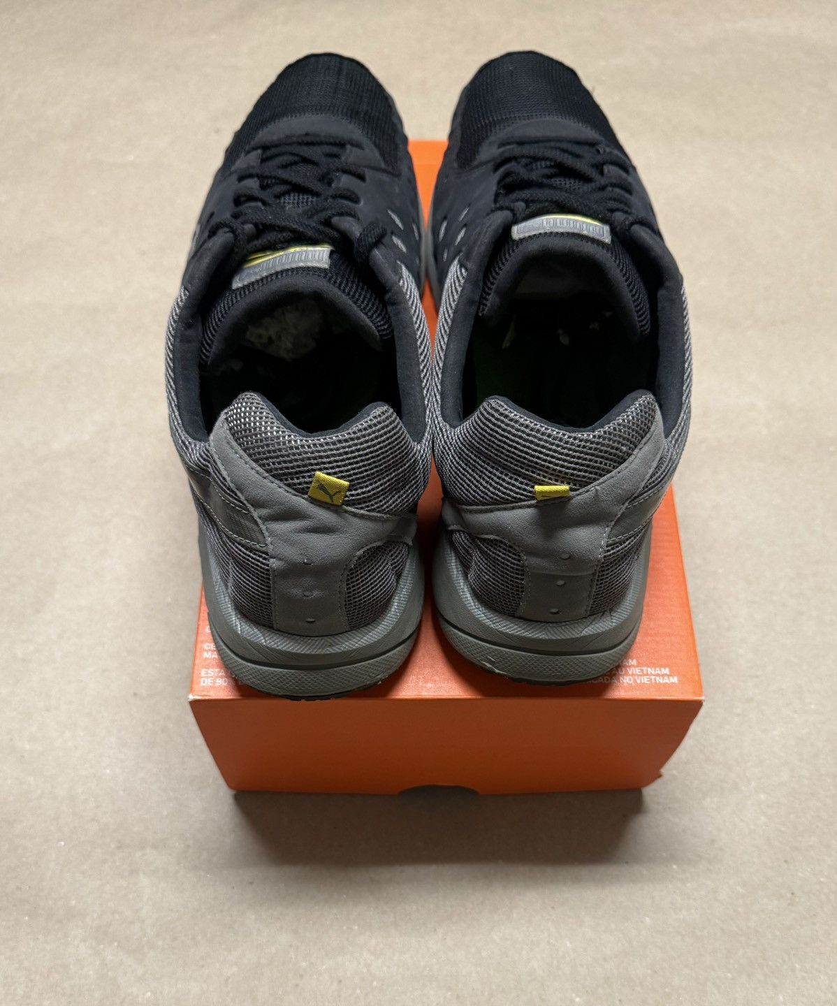 Puma Puma Faas 300 Black Grey Mens size 14 Casual Shoes Rare! Size US 14 / EU 47 - 4 Thumbnail