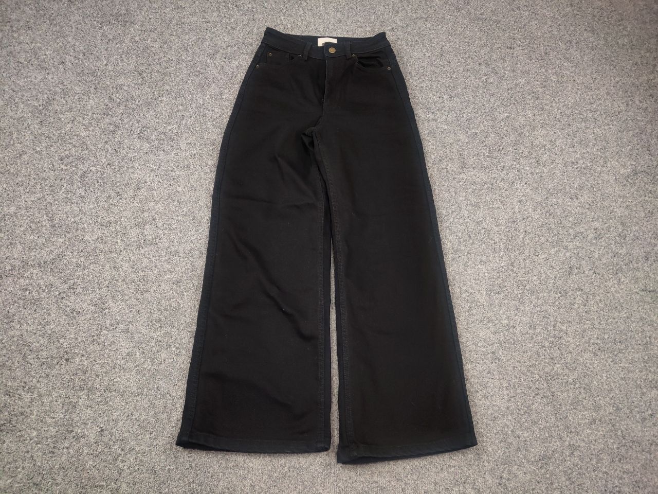 Sezane Sezane denim Le crop Black Wide Leg Minimalist Design Jeans Size 26" / US 2 / IT 38 - 5 Thumbnail