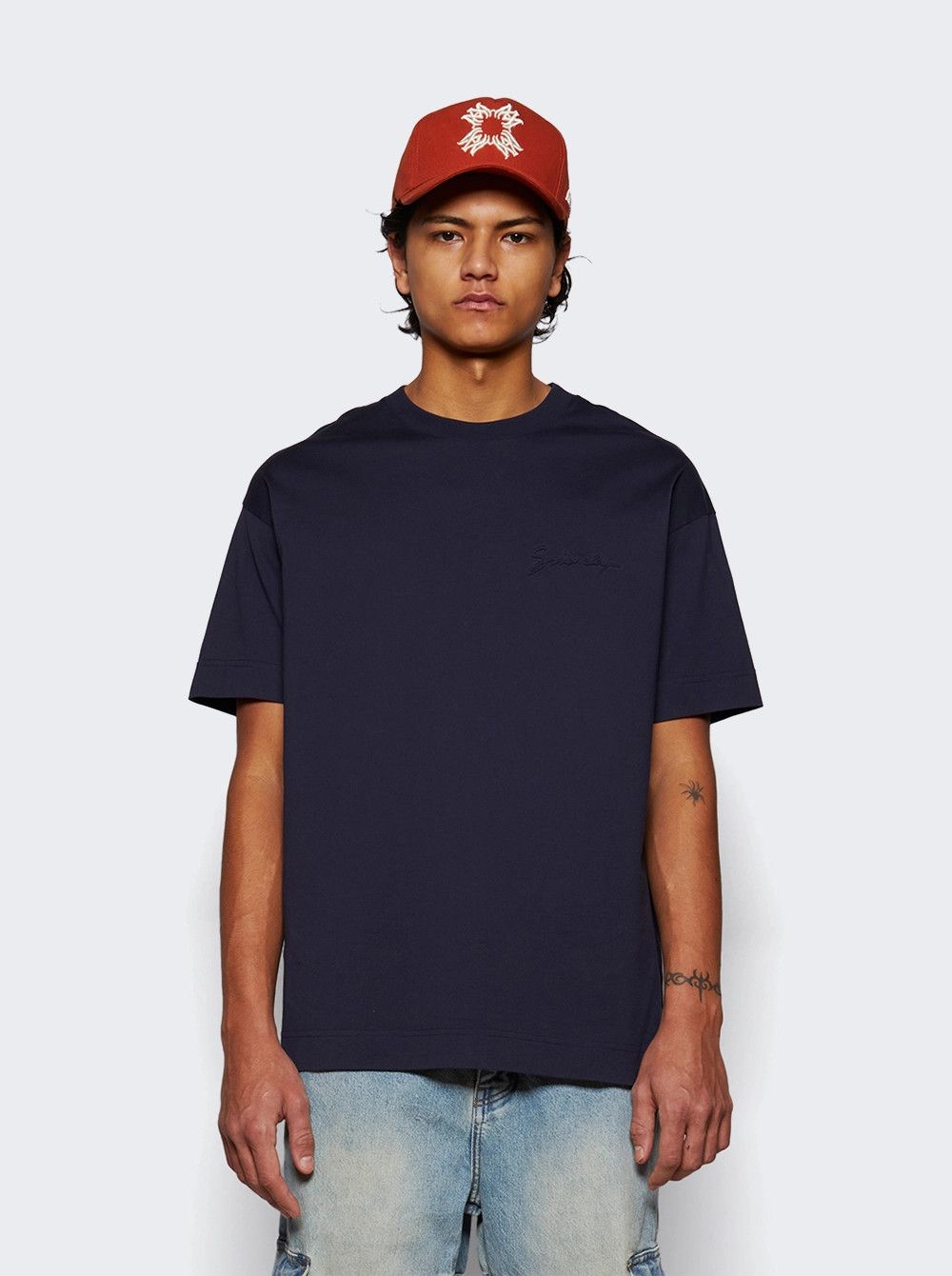 Givenchy o1mle0326 Standard Short Sleeve Tee Shirt in Dark Blue Size US XS / EU 42 / 0 - 3 Thumbnail