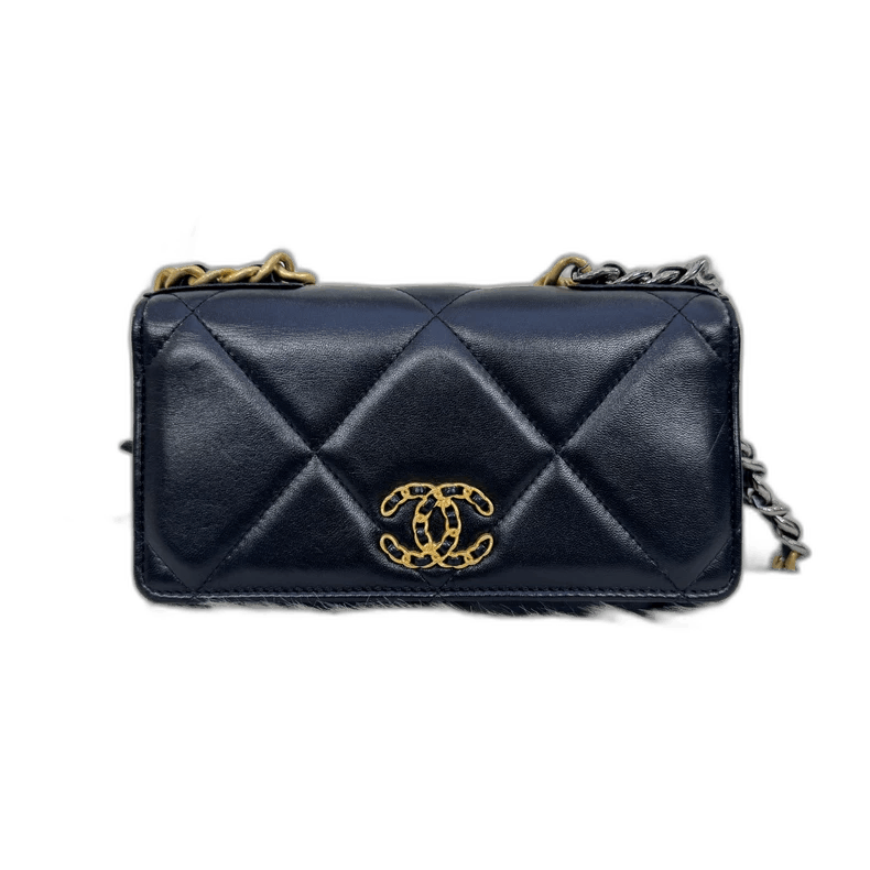 Chanel Chanel Classic Logo Leather Shoulder Bag -2505 Size ONE SIZE - 1 Thumbnail