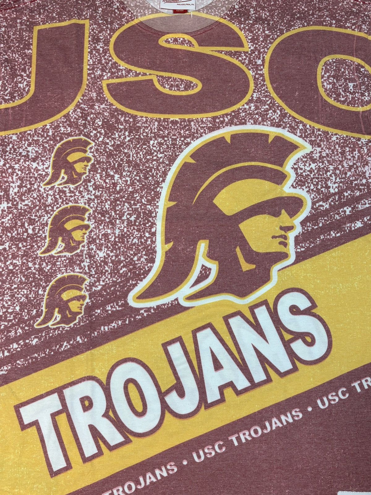 NCAA Brand New Mitchell & Ness USC Trojans Throwback Logo Size M Size US M / EU 48-50 / 2 - 3 Thumbnail