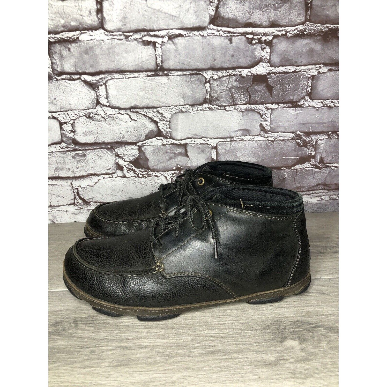 Olukai OluKai Hamakua Chukka Black Leather Lace Up Boots Men Sz 9.5 Size US 9.5 / EU 42-43 - 1 Thumbnail