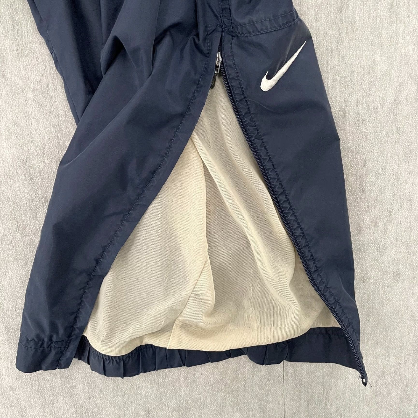 Nike VINTAGE Nike Jogger Pants Adult Large Blue Swoosh Athletic Mens L Size US 36 / EU 52 - 6 Thumbnail