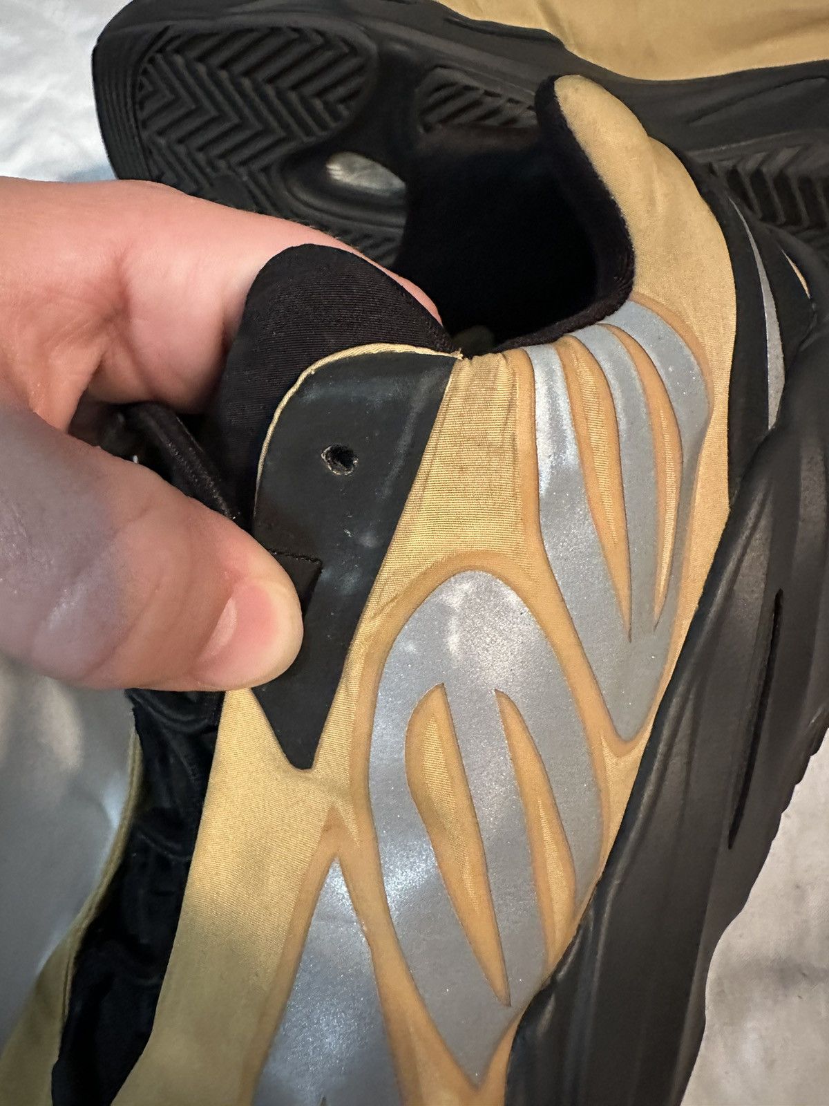 Adidas × Kanye West Yeezy 700 MNVN Honey Flux Size US 10 / EU 43 - 8 Thumbnail