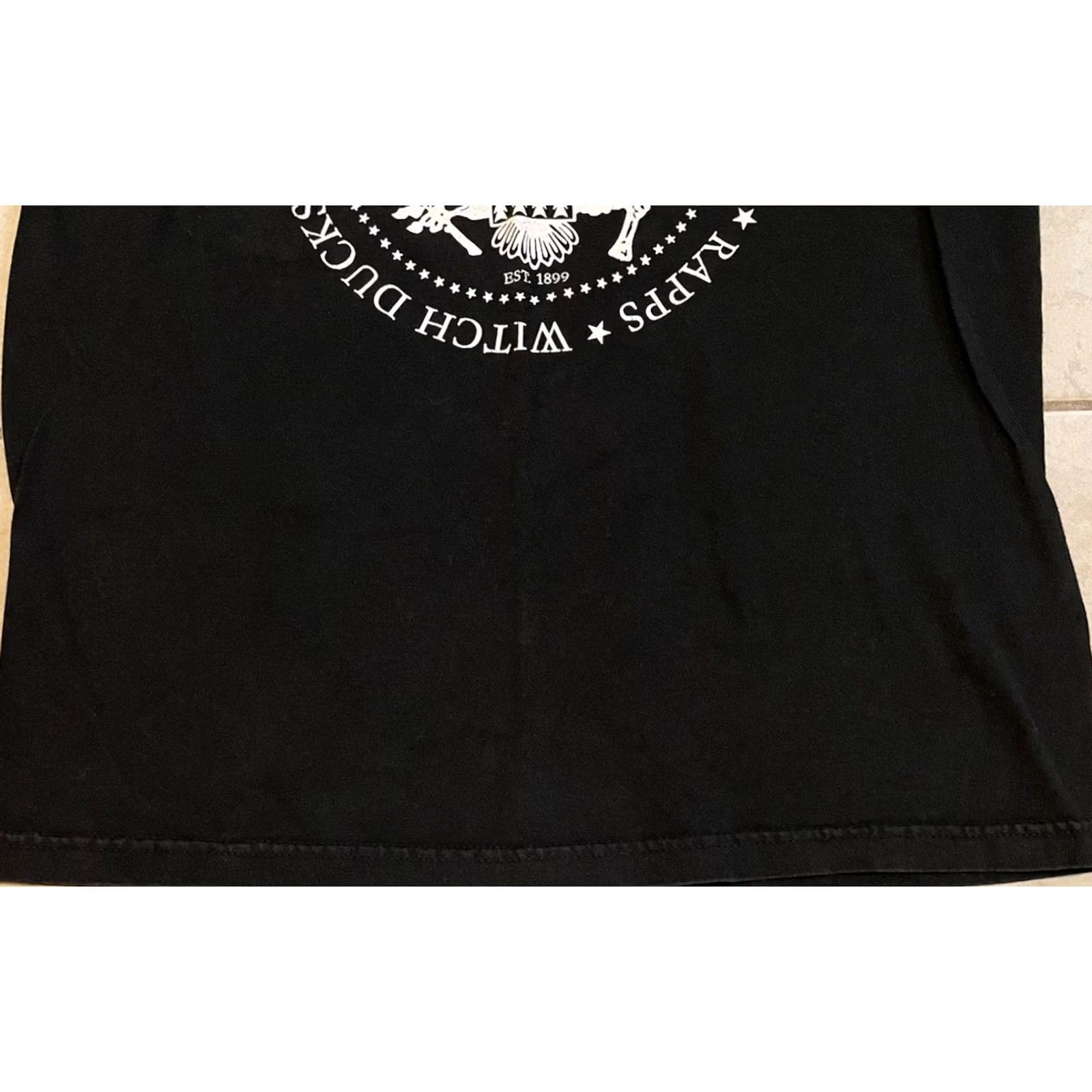 Vintage VINTAGE Rappahannock Virginia Faded Ramones parody shirt M Shirt Men Long Sleeve Black 80s Punk Grunge Rock 90s Vaporwave Ramones-inspired Size US M / EU 48-50 / 2 - 4 Thumbnail