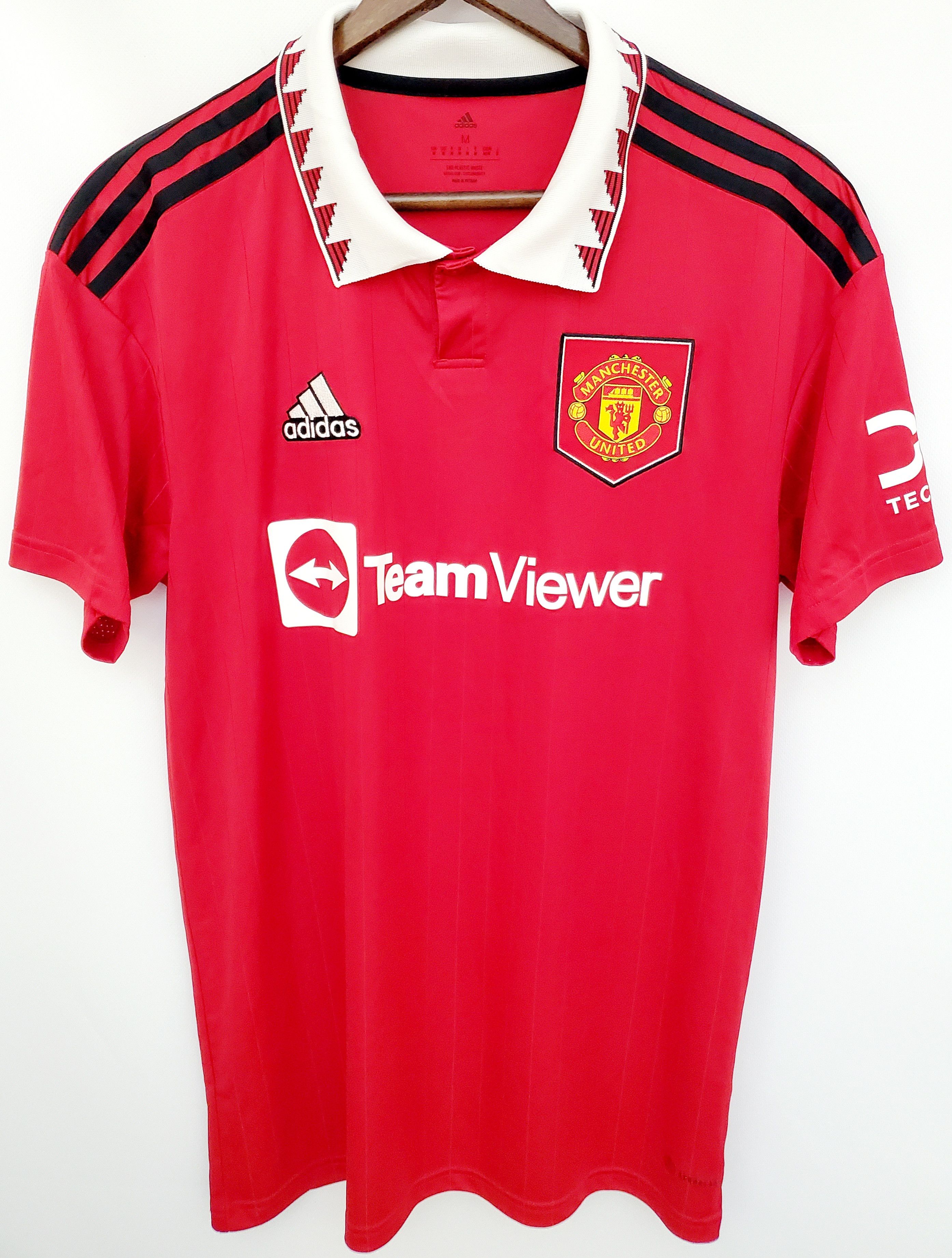 Adidas Manchester United Jersey 2022/23 Home jersey New condition Size US M / EU 48-50 / 2 - 1 Thumbnail