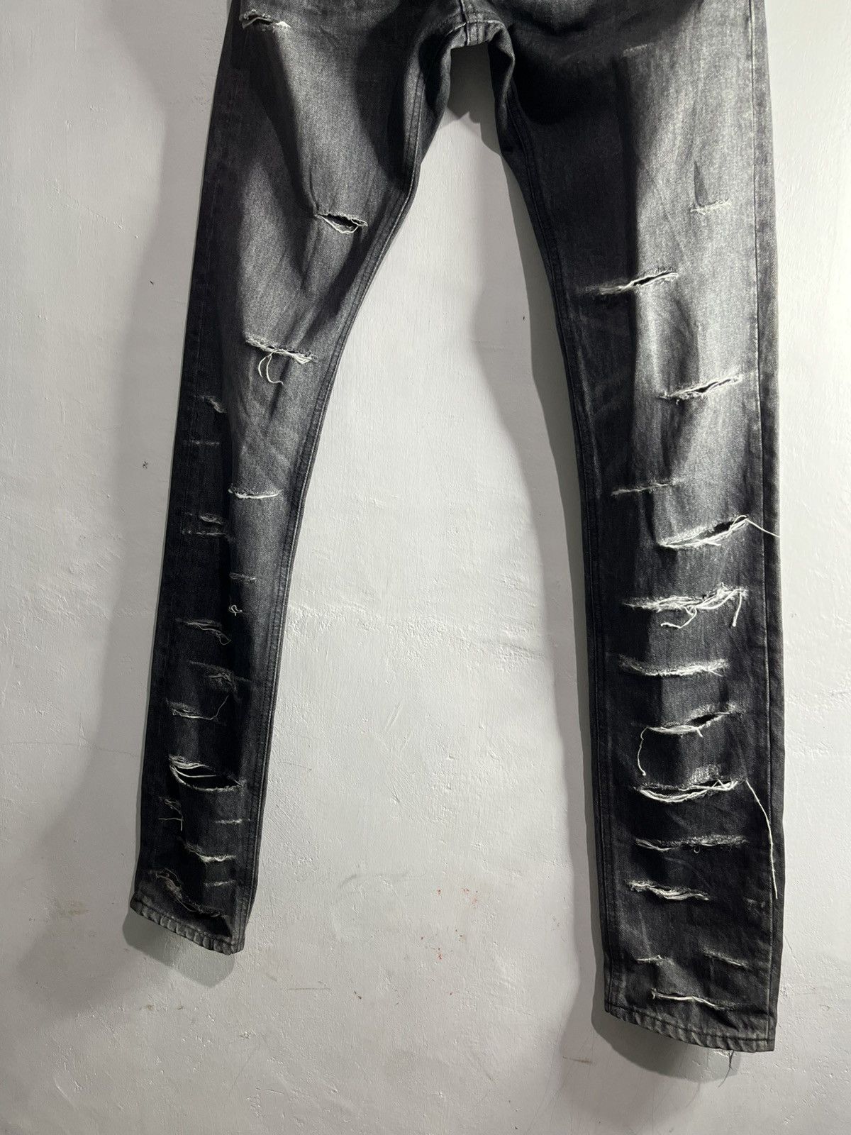 Le Grande Bleu (L.G.B.) Hedi style Undermycar Virgin Ataraxia destroyed grunge jeans Size US 30 / EU 46 - 5 Thumbnail