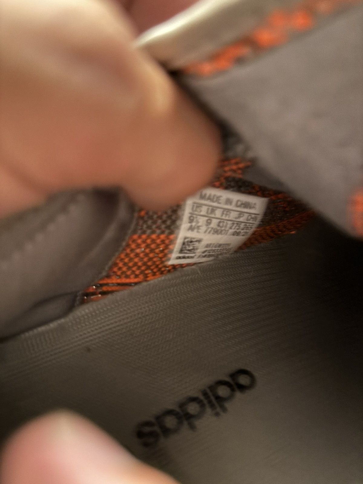 Yeezy Yeezy 350 V2 Beluga Size US 9.5 / EU 42-43 - 6 Thumbnail