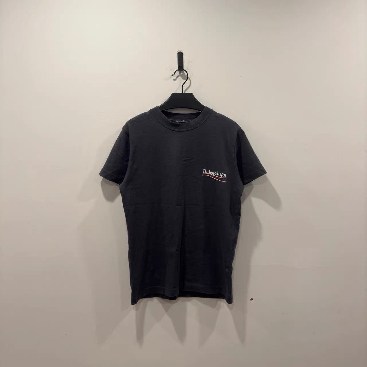Balenciaga Balenciaga Embroidered Coke Short Sleeve K28 Size US XS / EU 42 / 0 - 1 Thumbnail